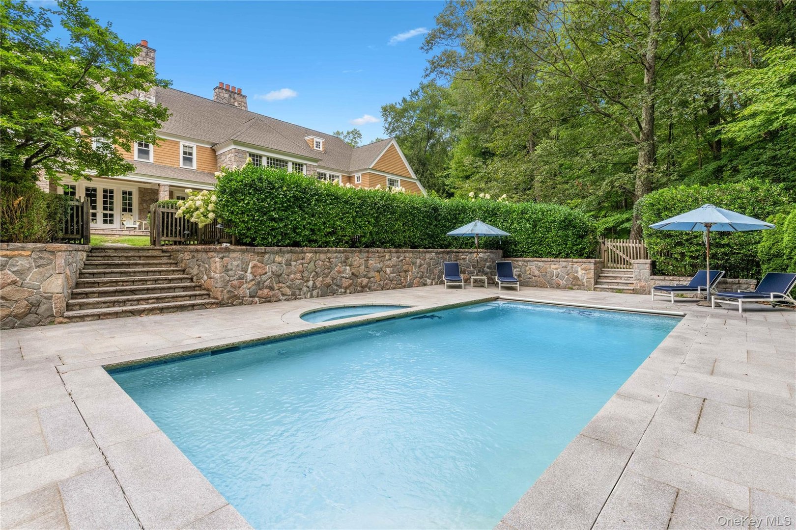 284 W Patent Road Photo 33