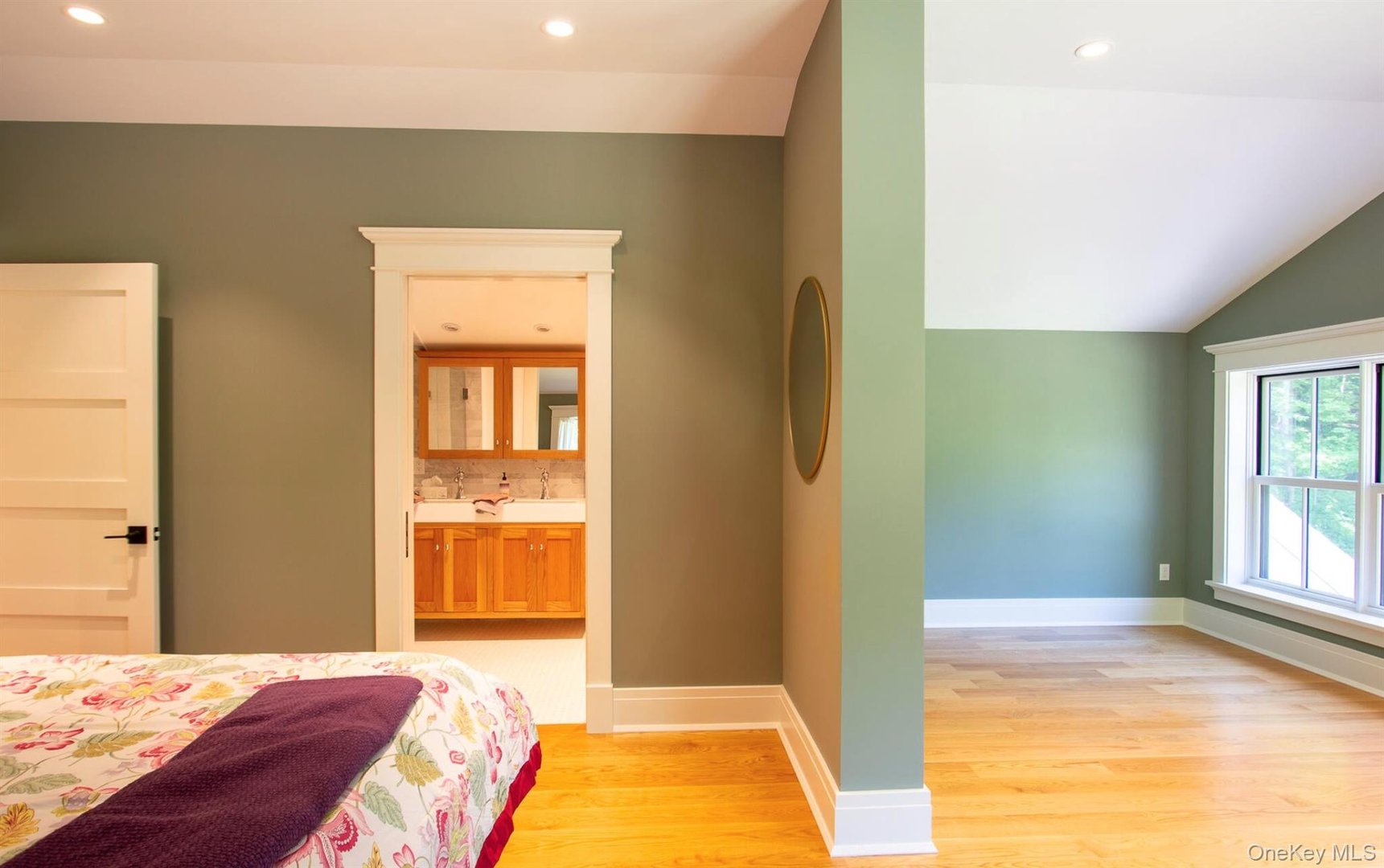 48 Konig Road Photo 16