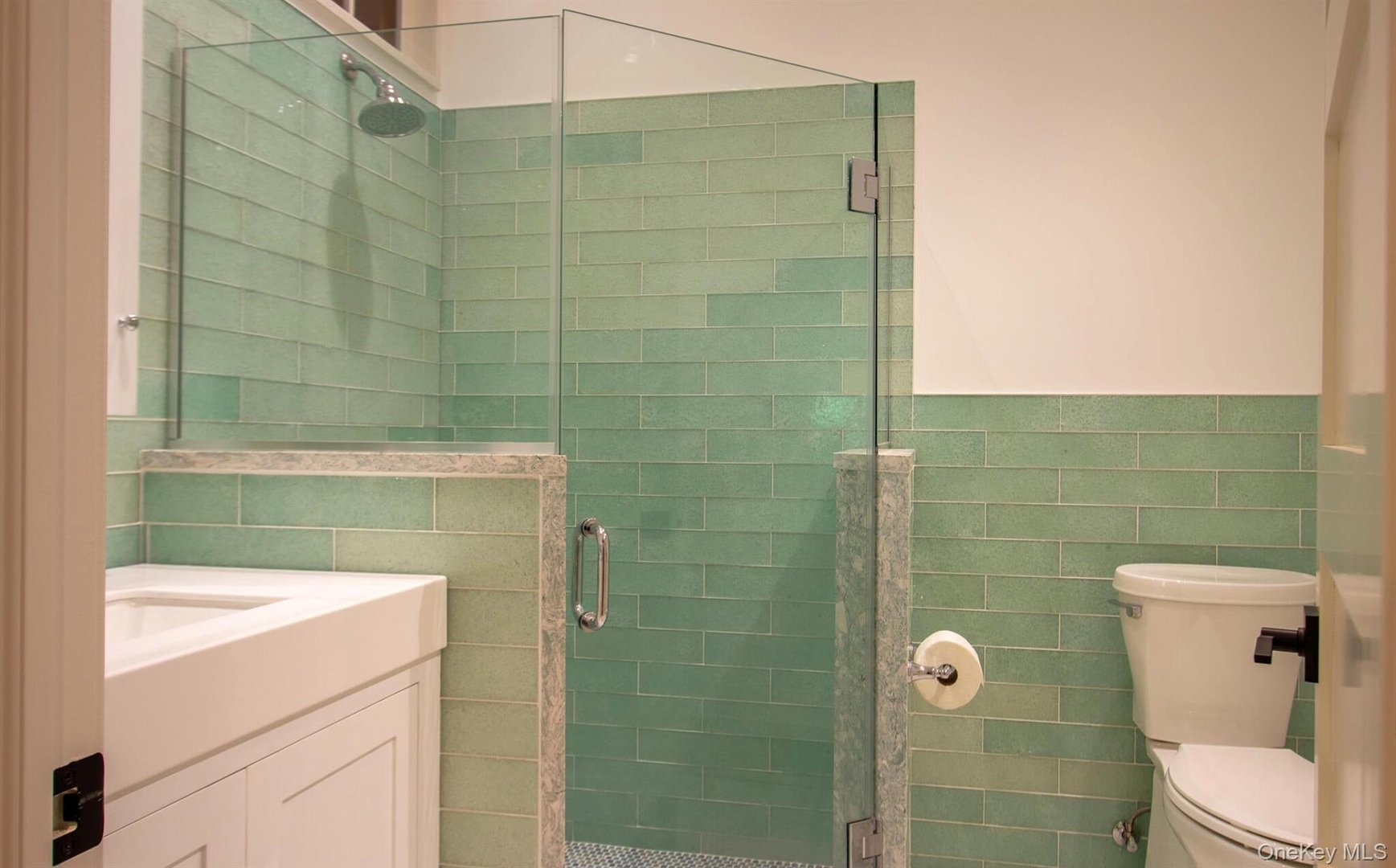 48 Konig Road Photo 17