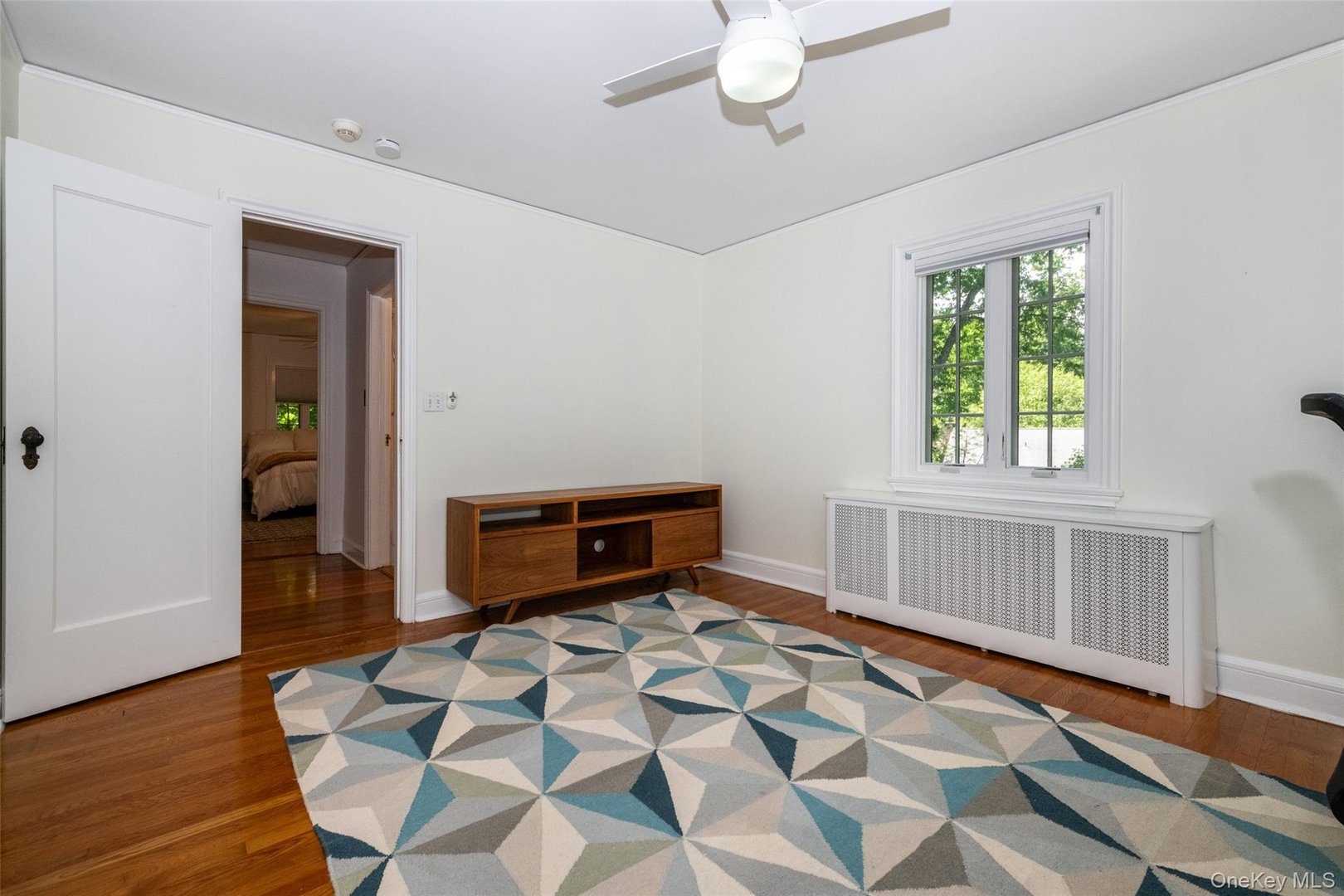 550 Forest Avenue Photo 21