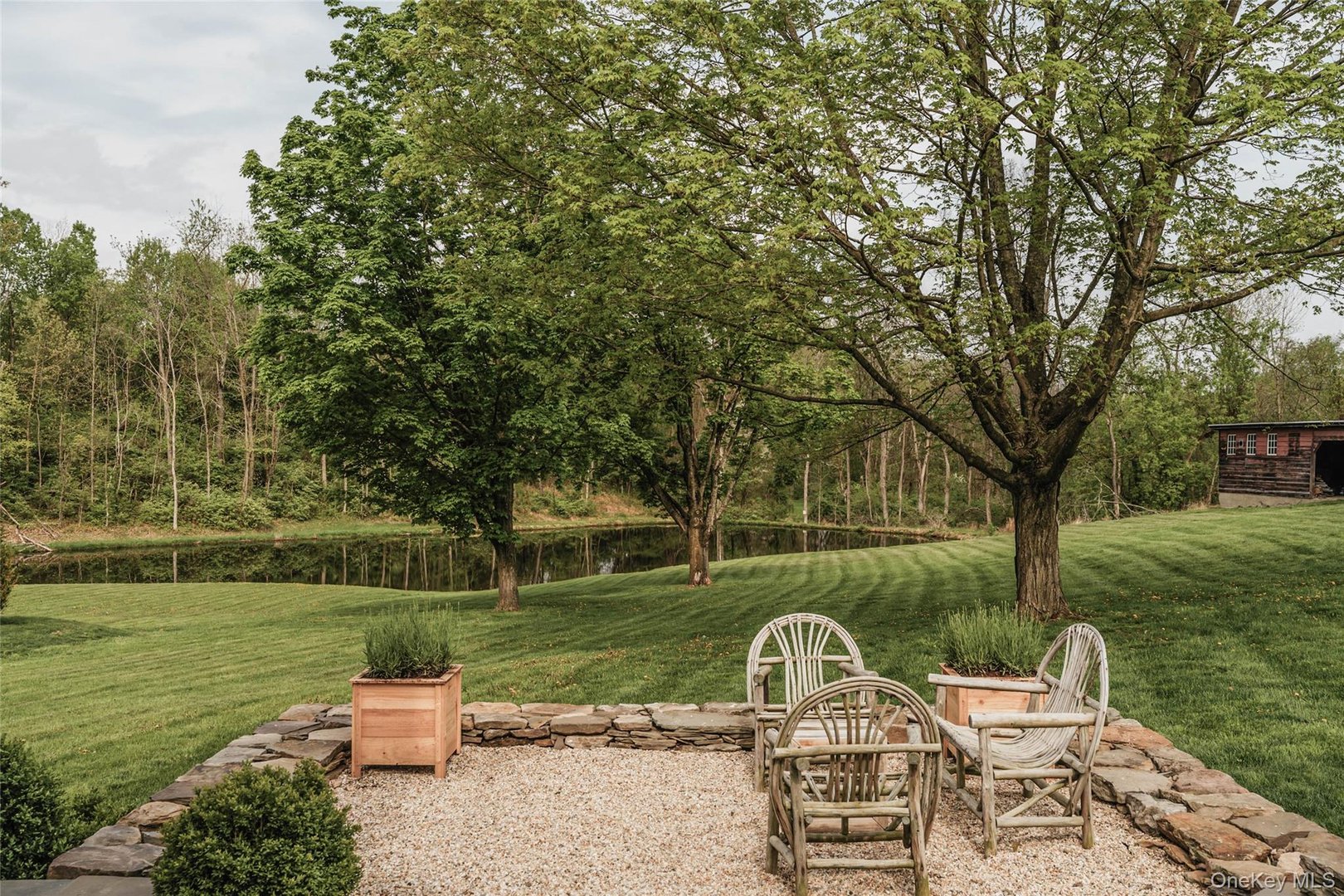 433 Rapp Road Photo 26