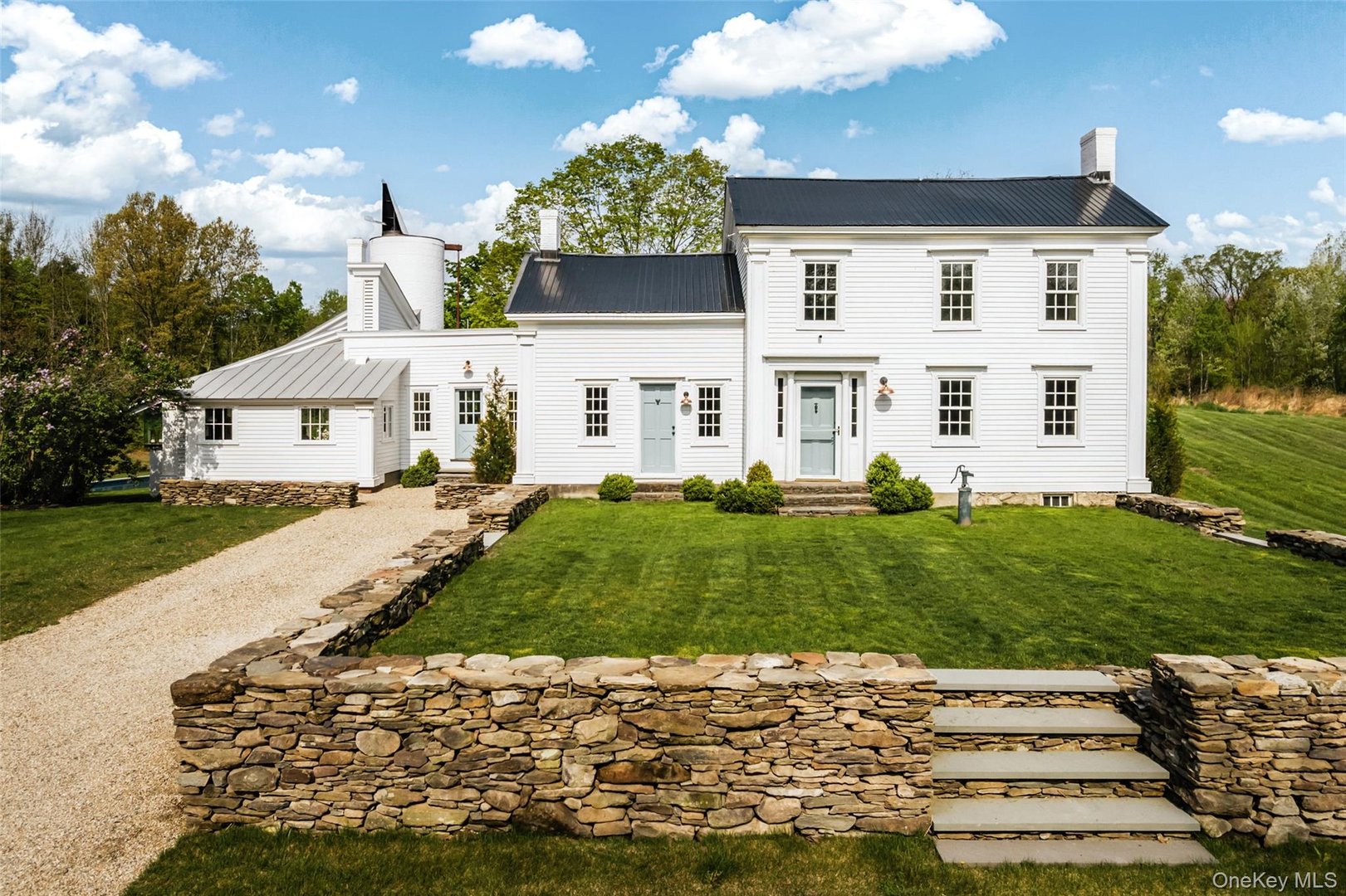 433 Rapp Road Photo 1