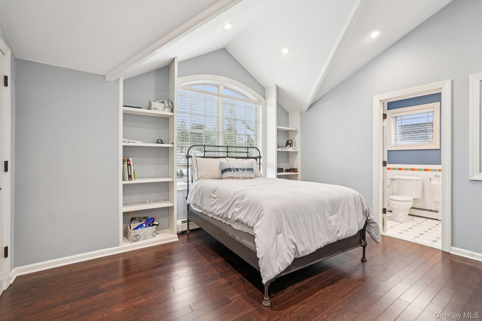 8 Tor Terrace Photo 34