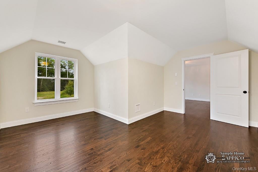 11 Gracemere Photo 18