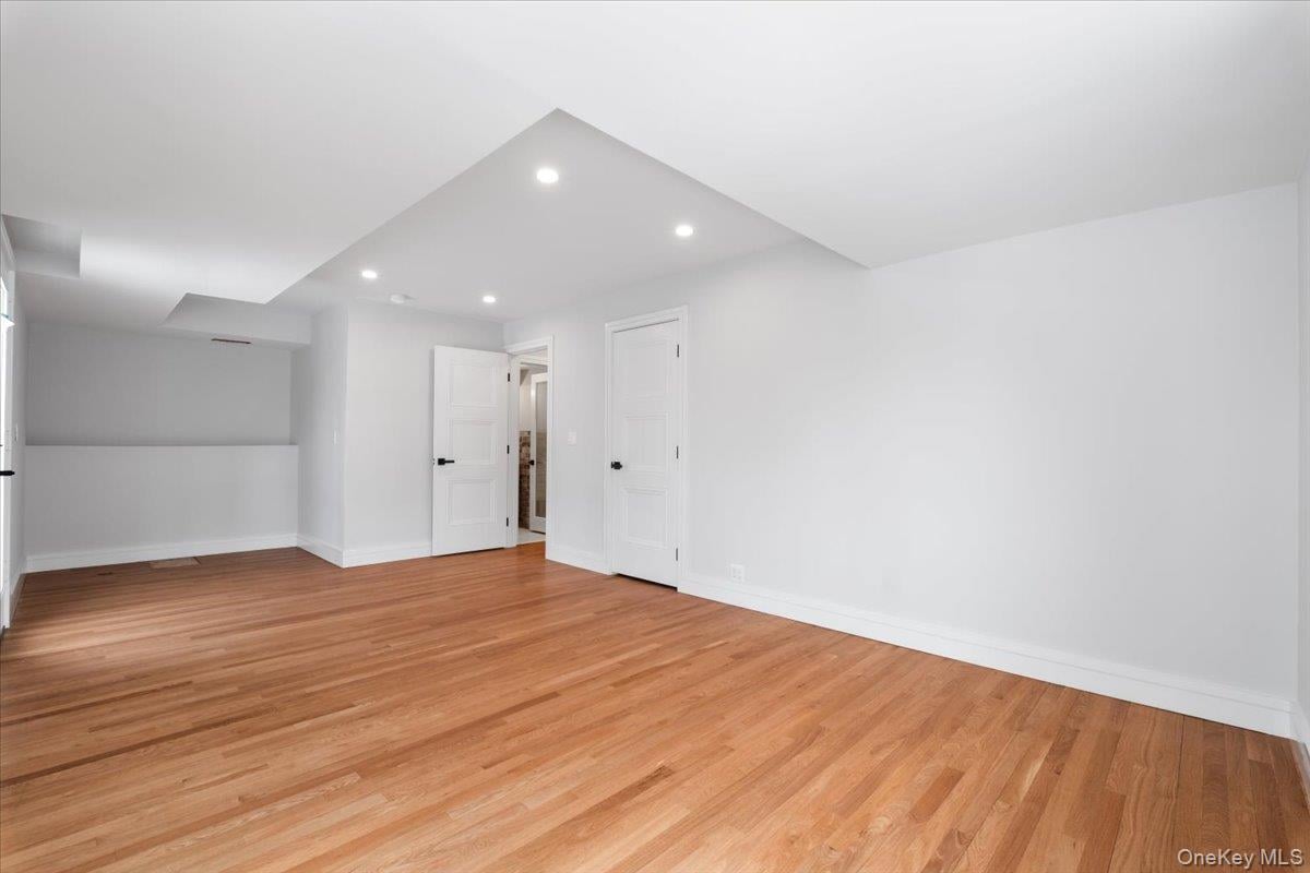 9 Shady Road Photo 29