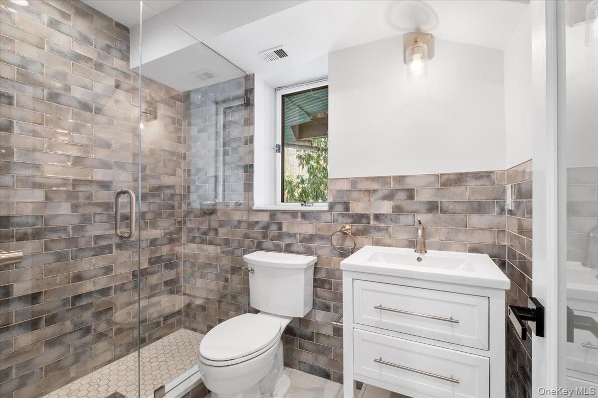 9 Shady Road Photo 30