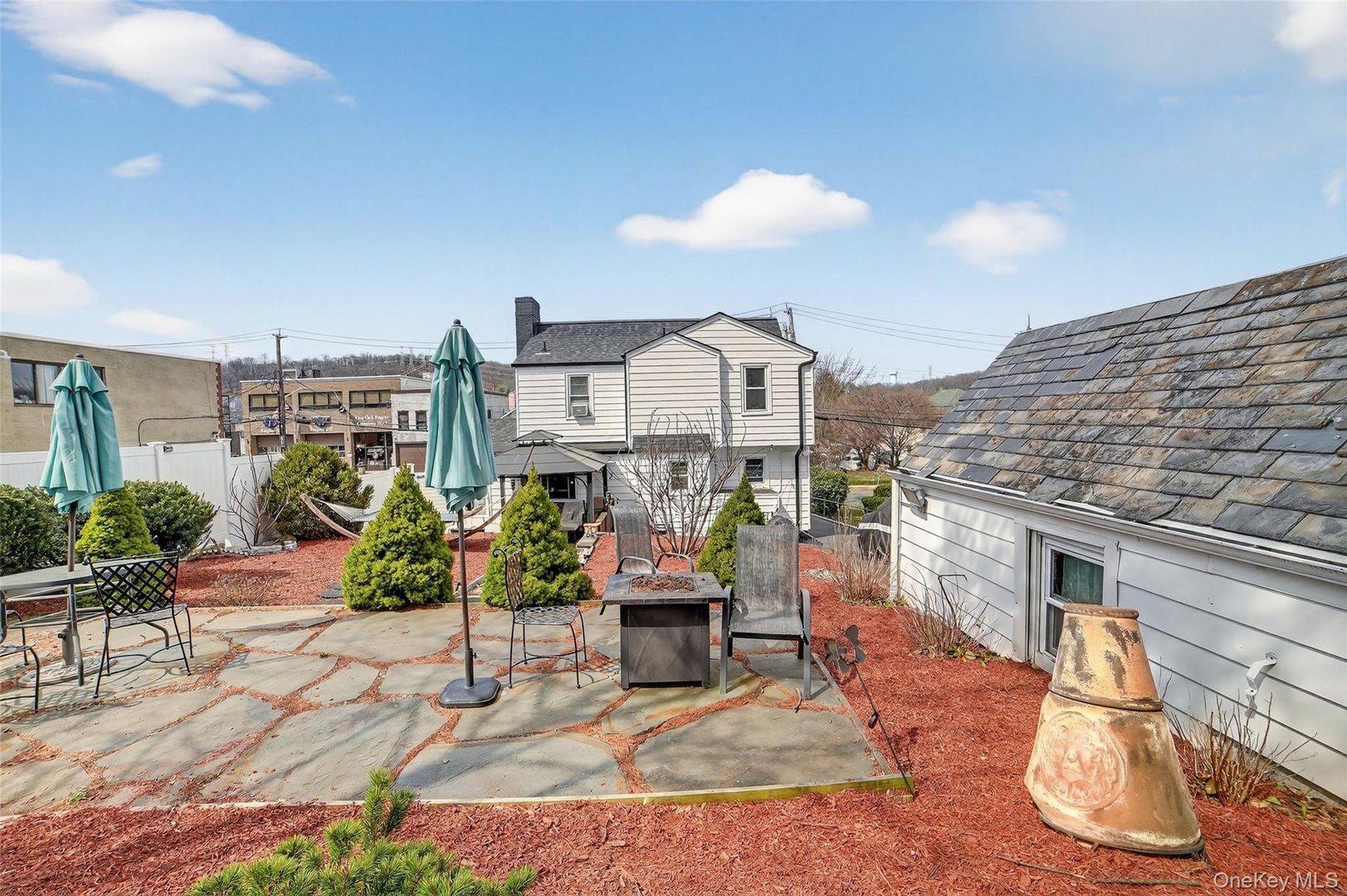 12 N Lawn Avenue Photo 39