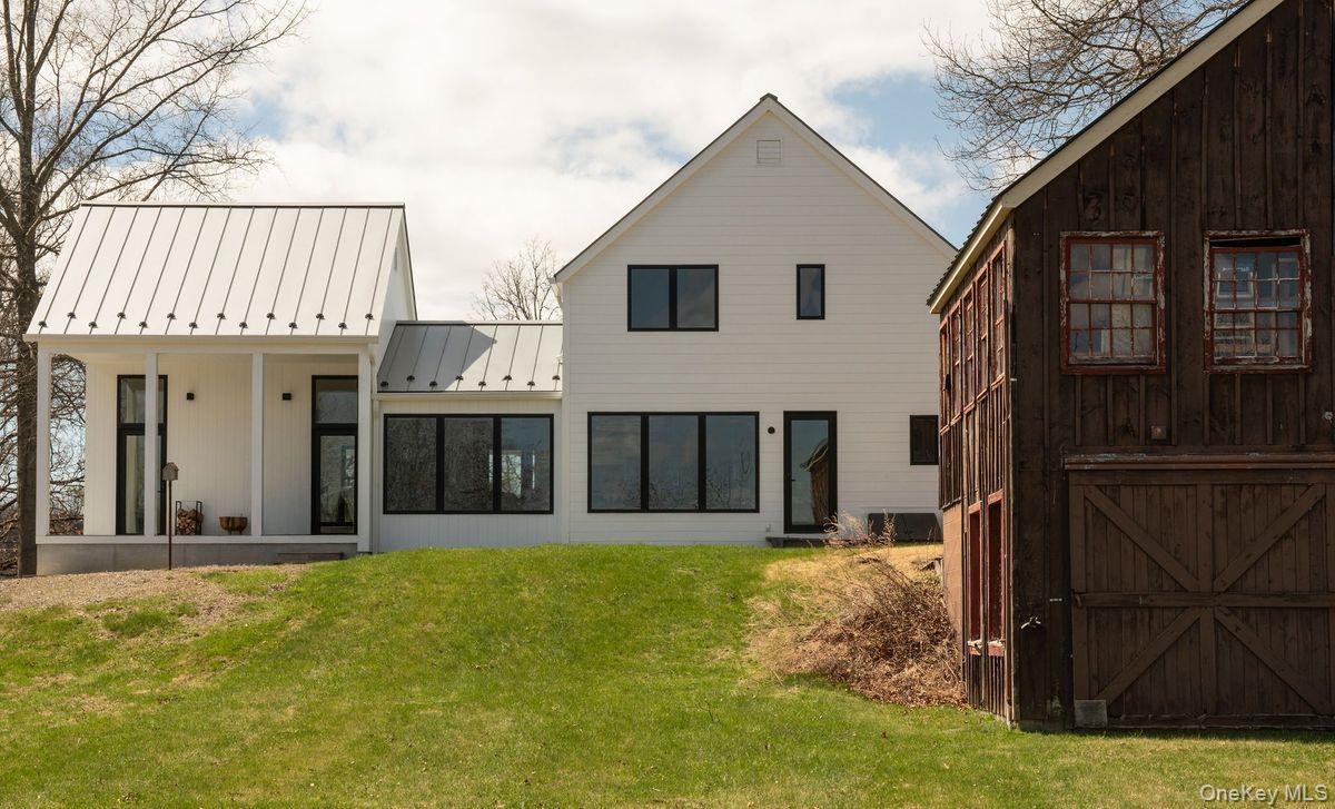 251 Viewmont Road Photo 3