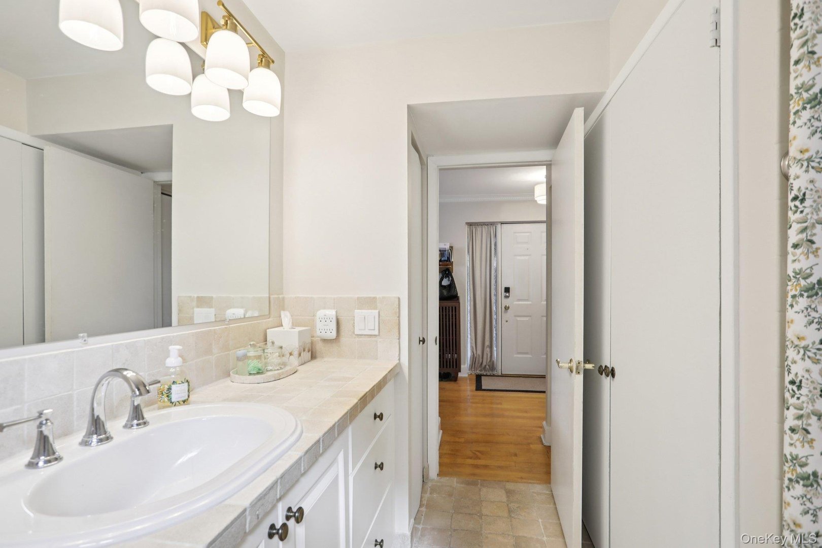 168 Birchwood Close Photo 15