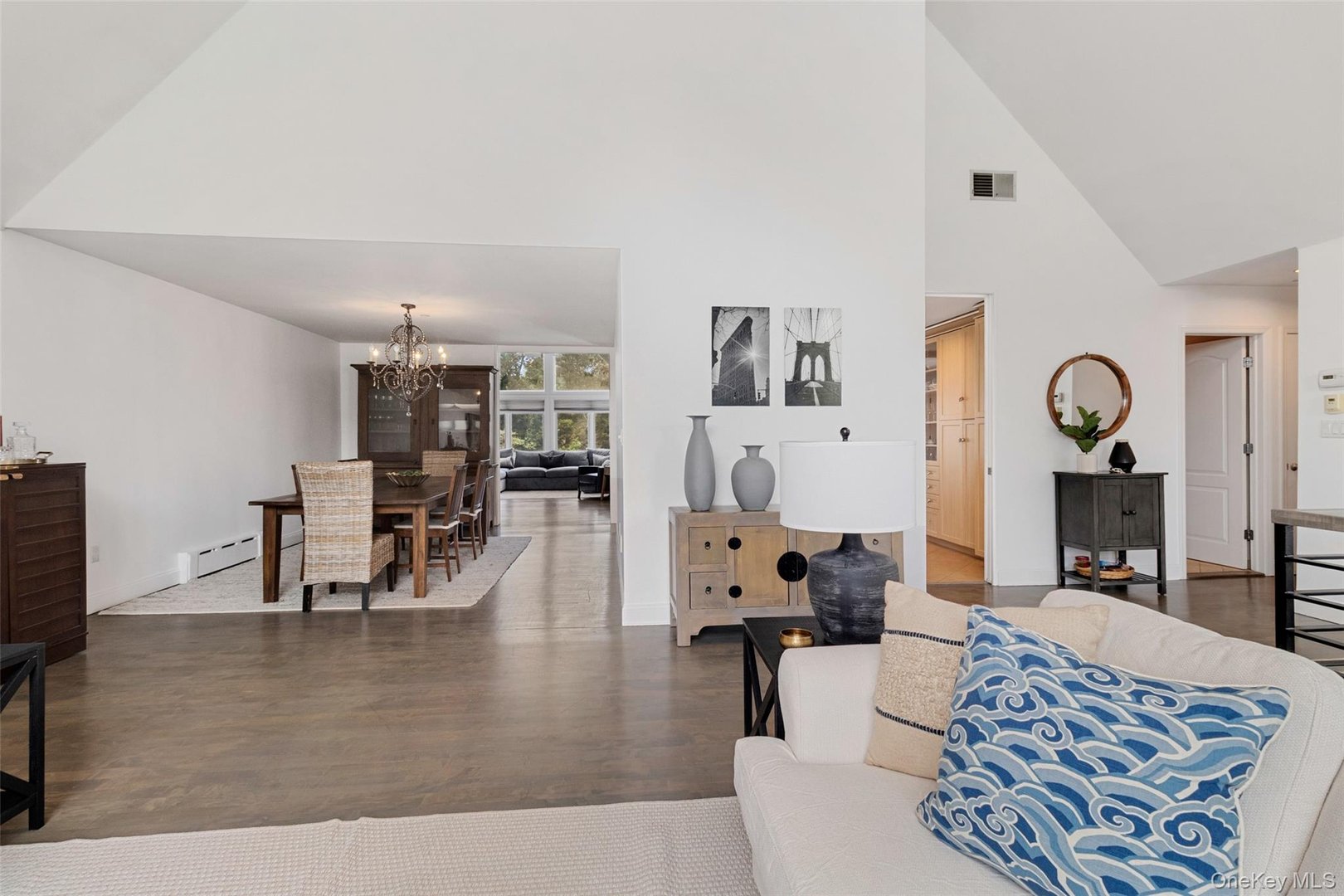 33 Hillandale Road Photo 6