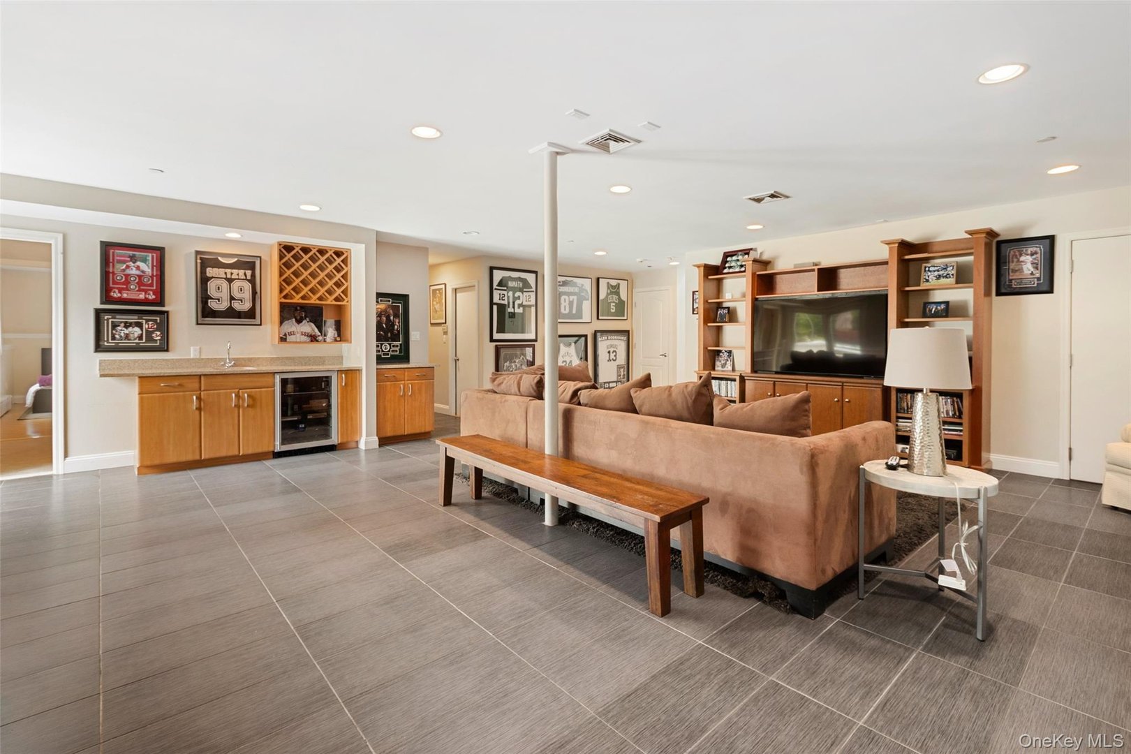 33 Hillandale Road Photo 22