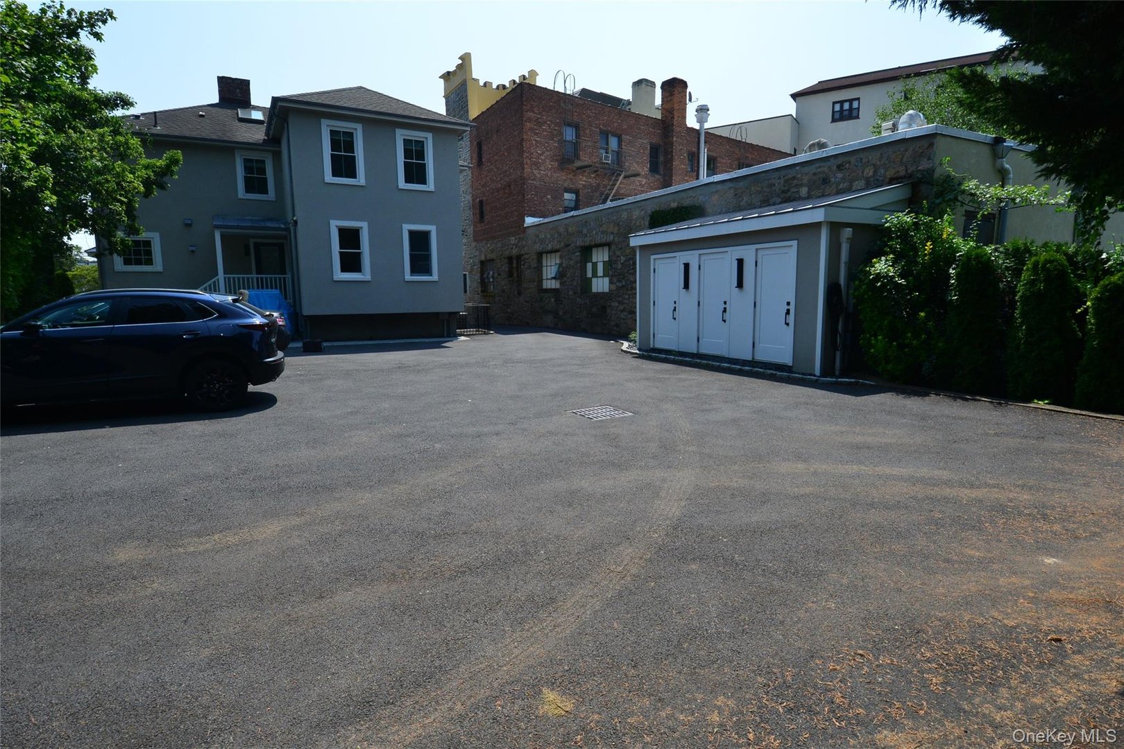 137 Hillside Place Photo 46