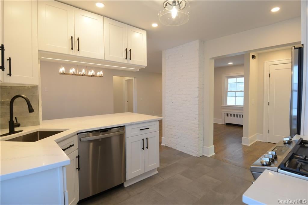 137 Hillside Place Photo 33