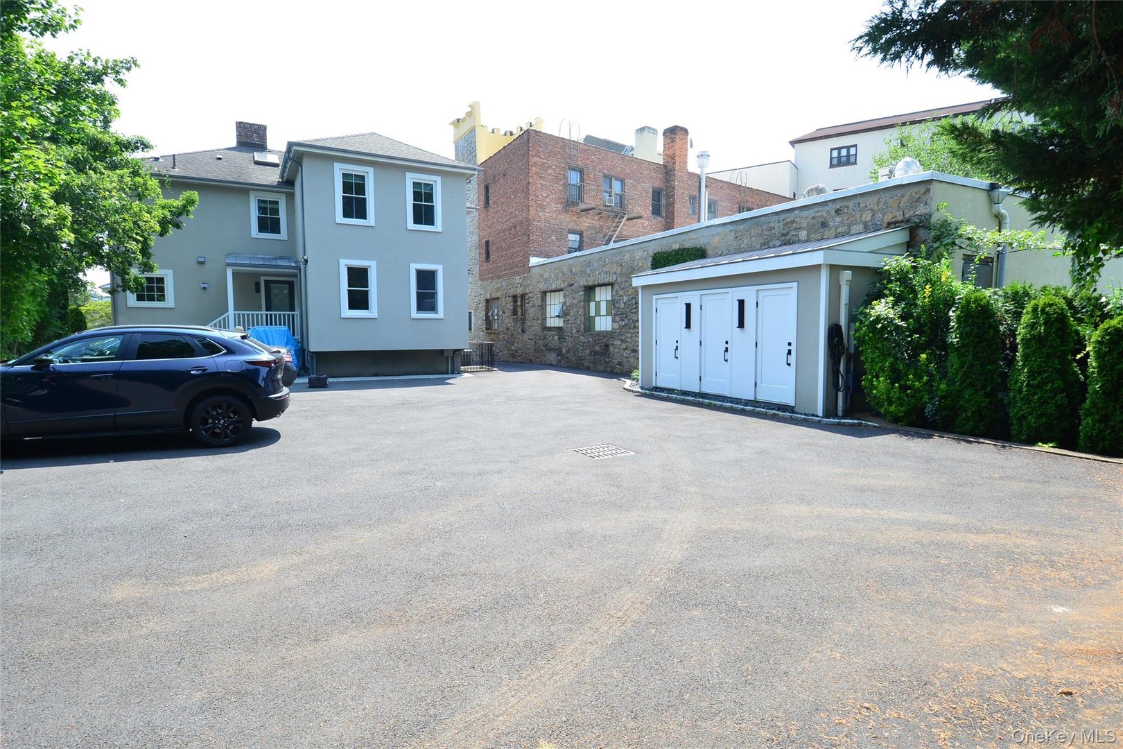 137 Hillside Place Photo 44