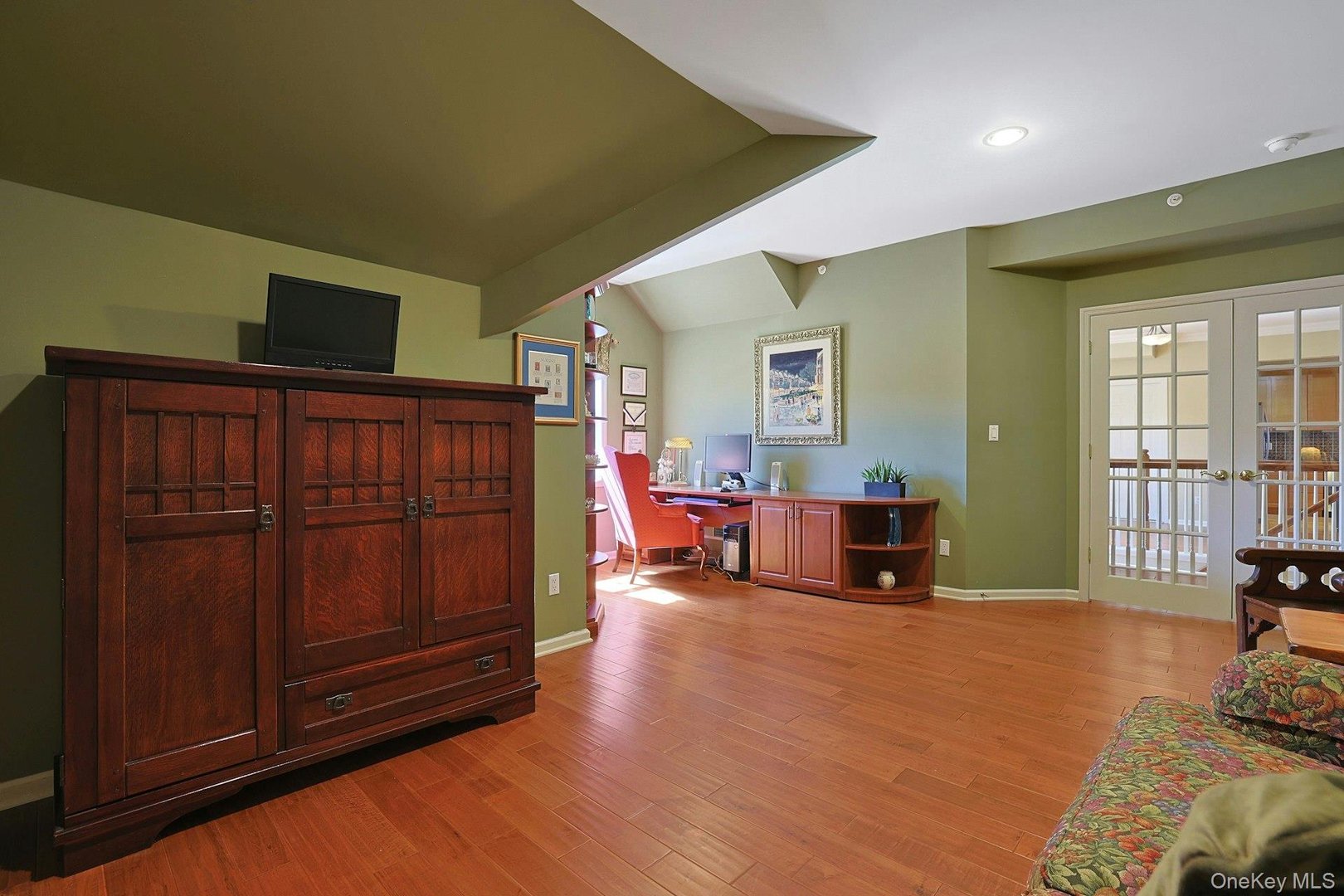 806 Half Moon Bay Drive Photo 27