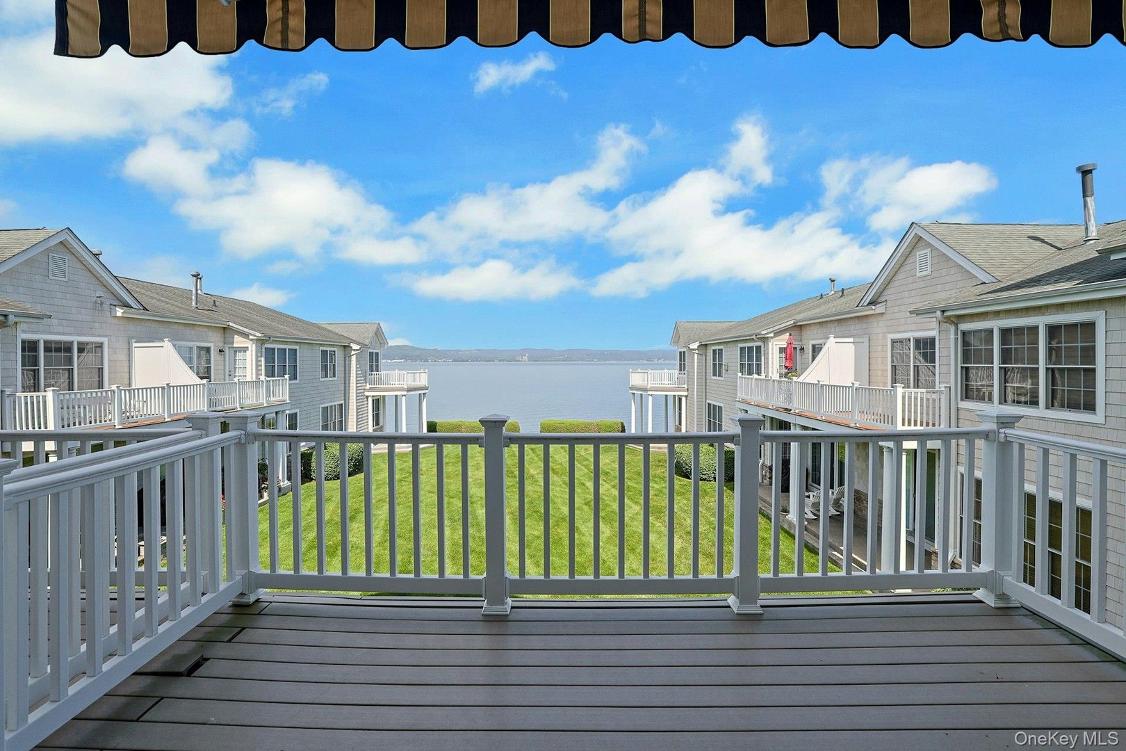 806 Half Moon Bay Drive Photo 3