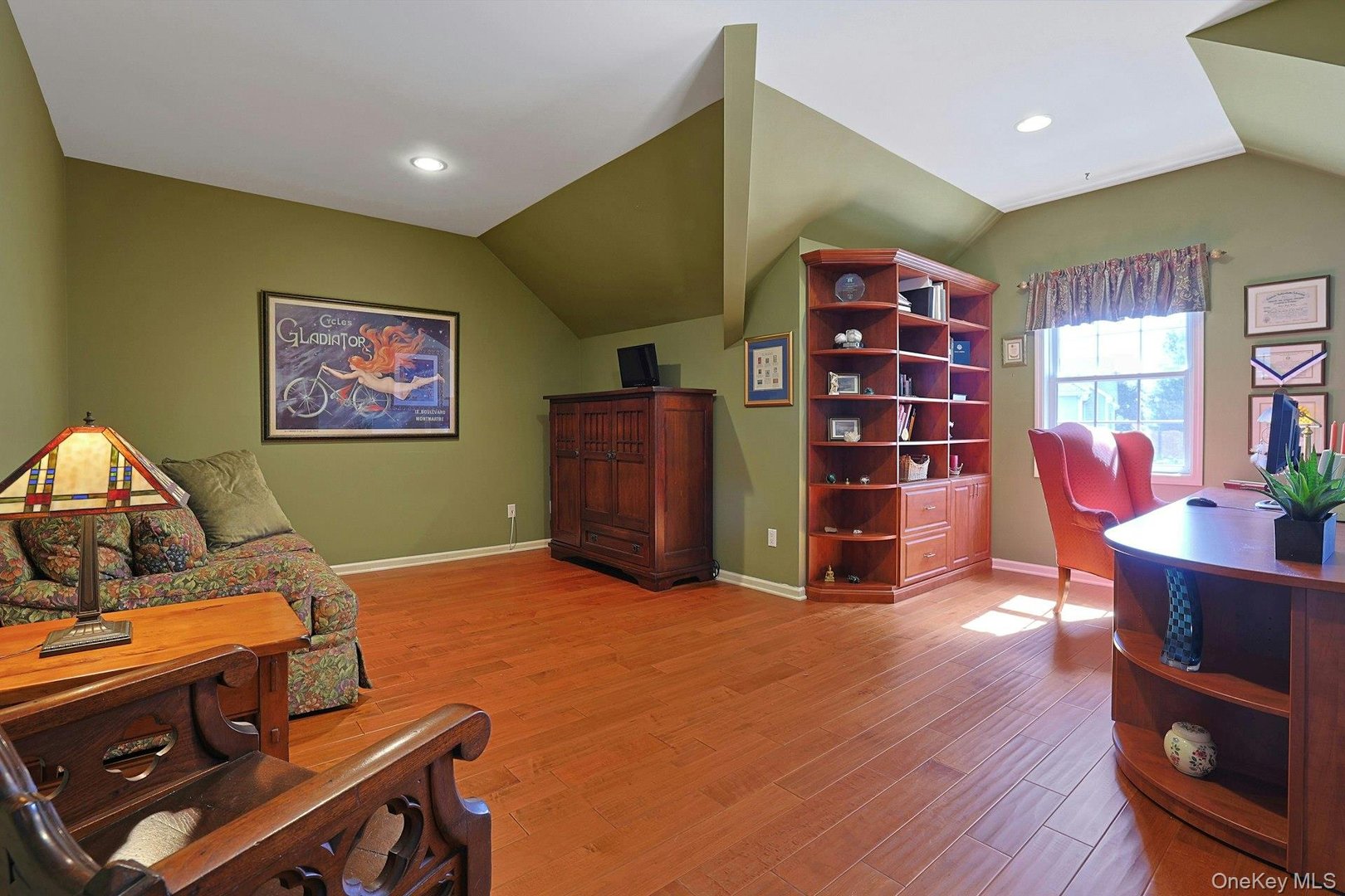 806 Half Moon Bay Drive Photo 25