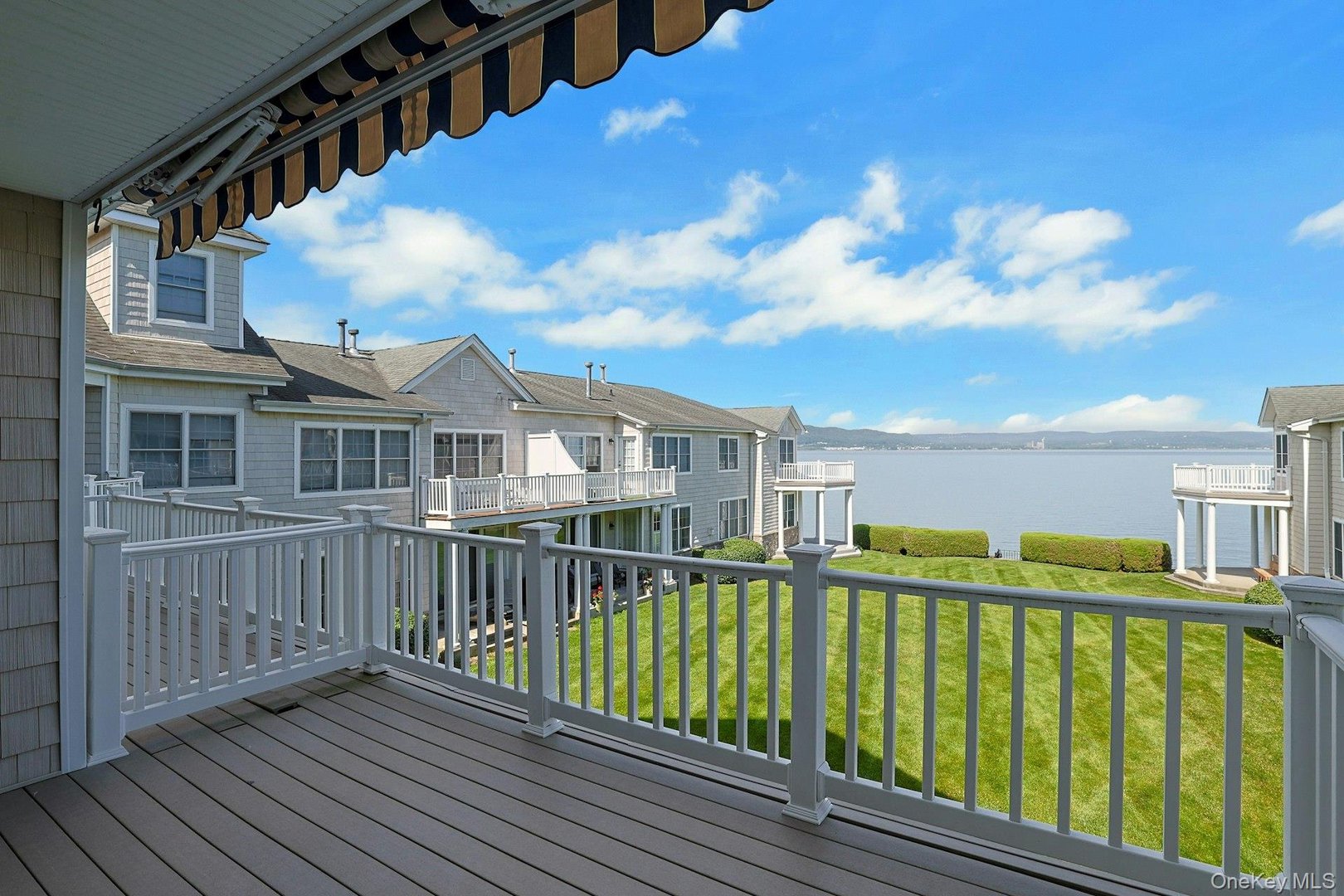 806 Half Moon Bay Drive Photo 22