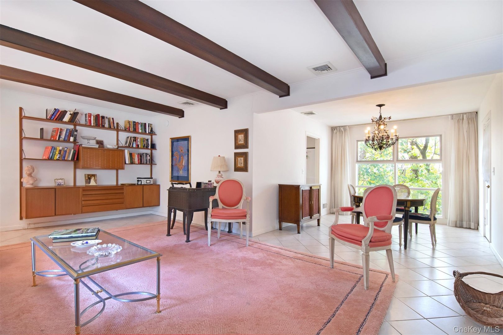 18 Eldredge Place Photo 6