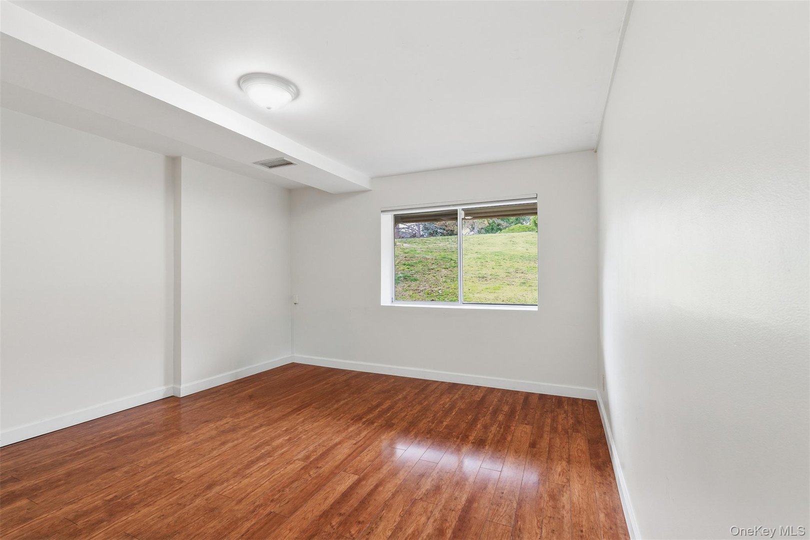 17 Knoll View Photo 27
