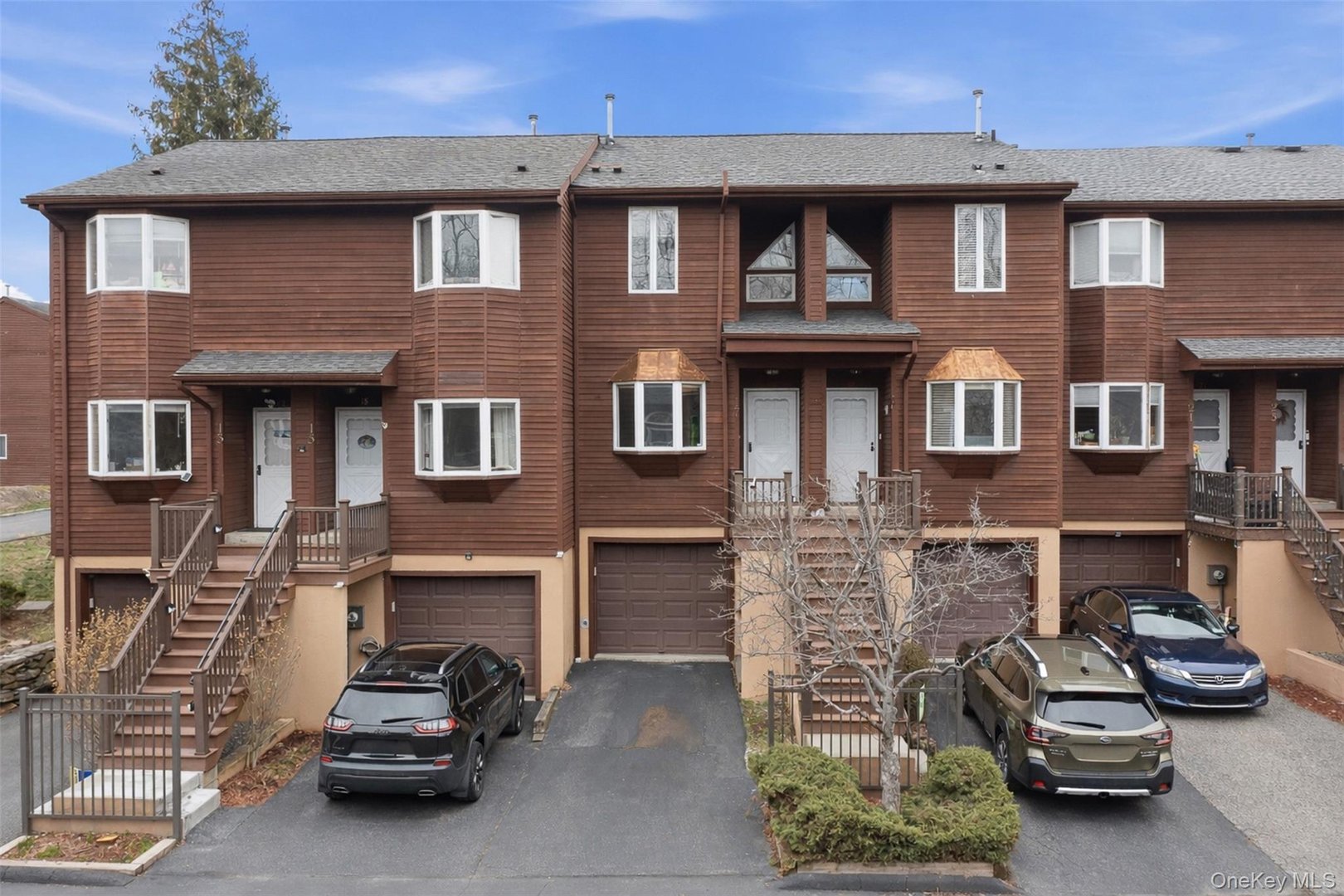 17 Knoll View Photo 1