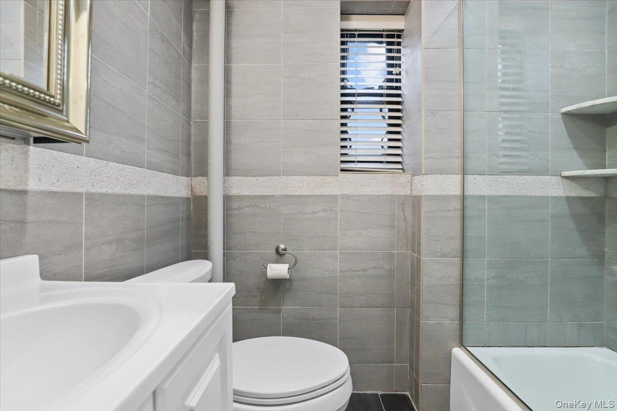 33 Manchester Road  #2R Photo 13