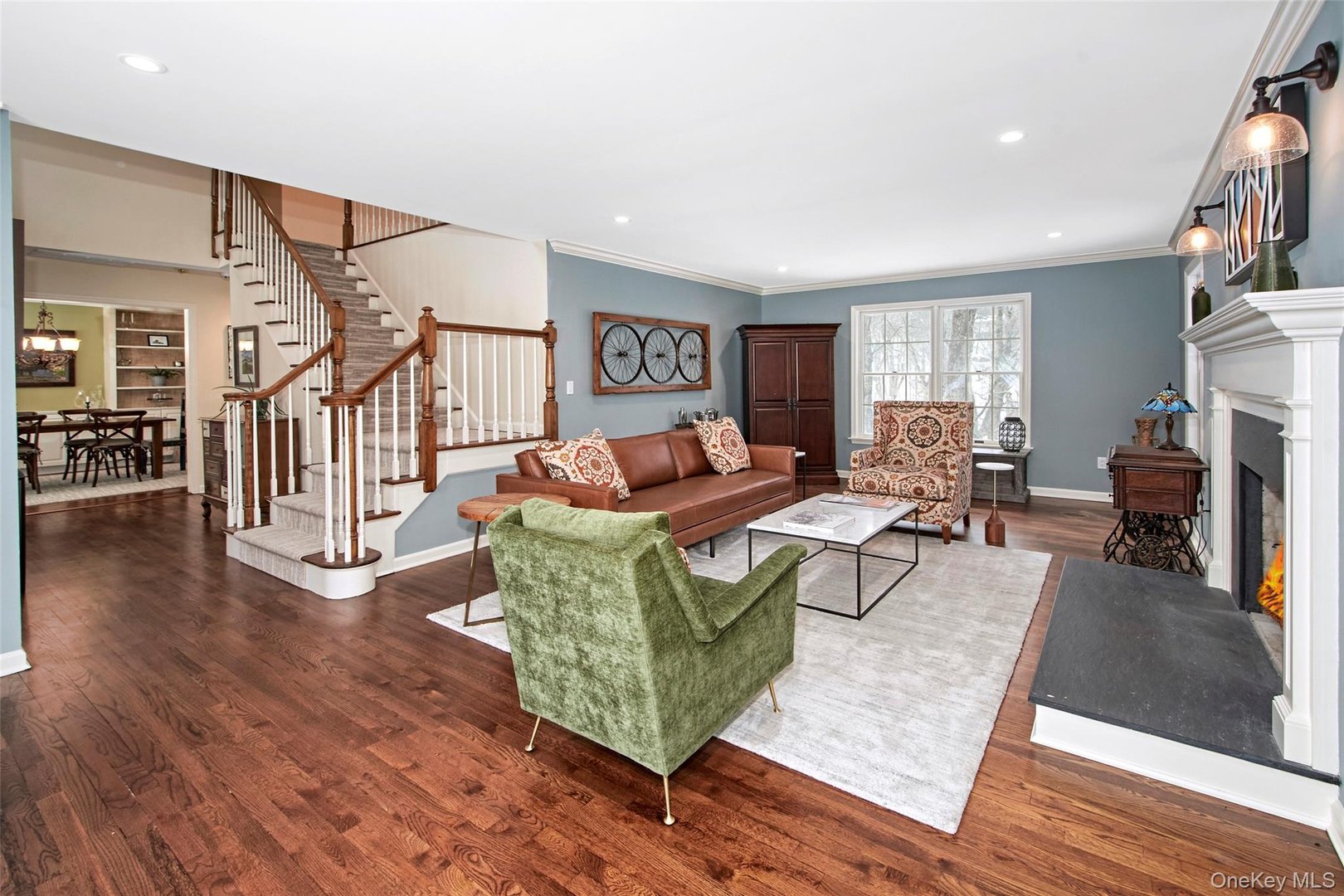 415 Sarles Street Photo 5