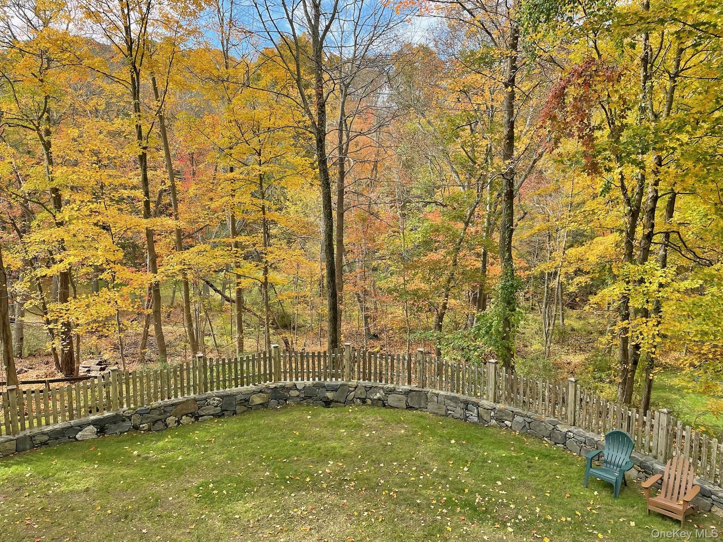 415 Sarles Street Photo 37