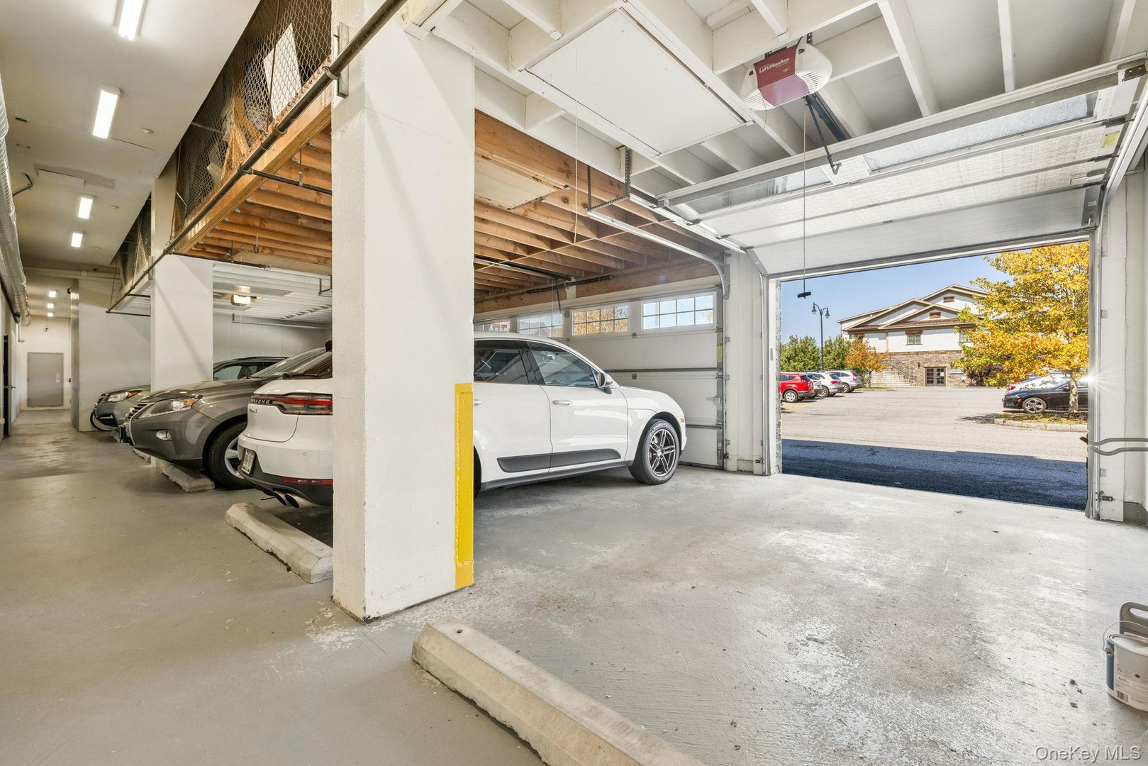 127 W Main Street  #200 Photo 33