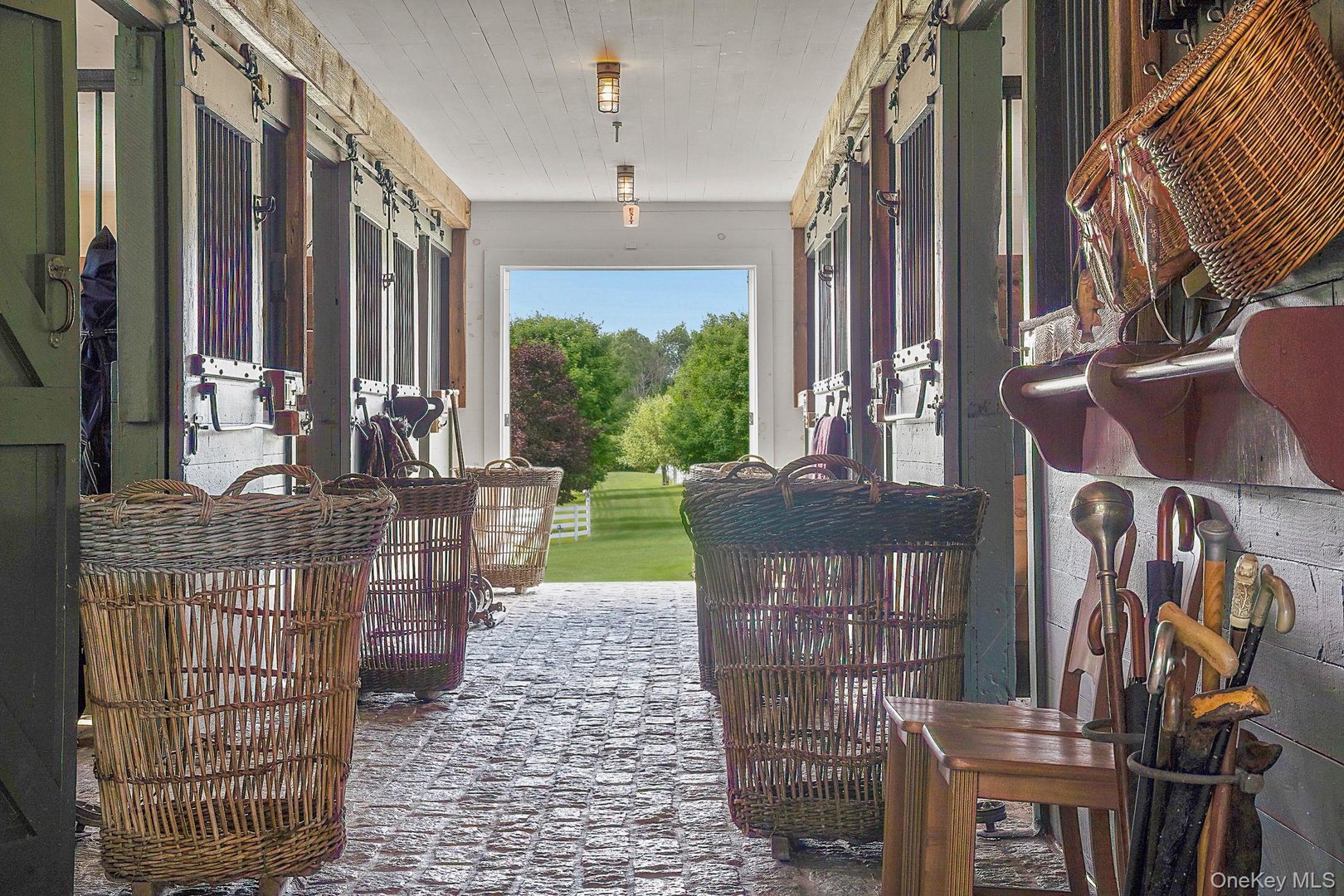 47 White Bridge Rd Photo 32