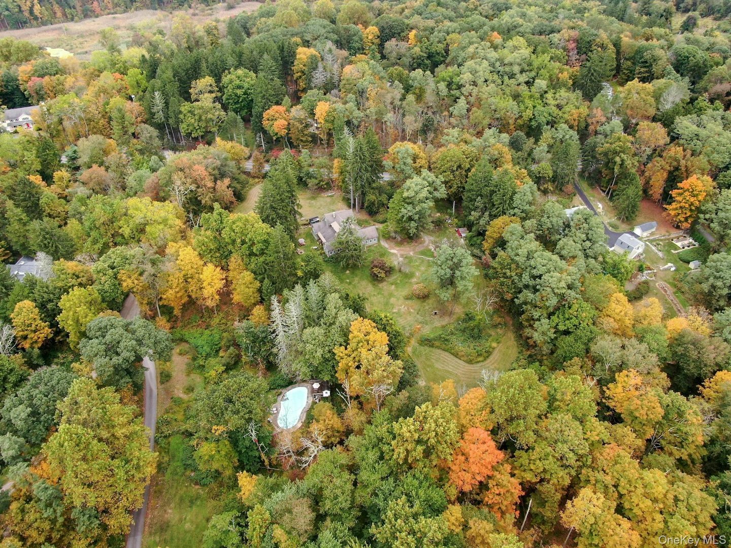 209 Hardscrabble Road Photo 36