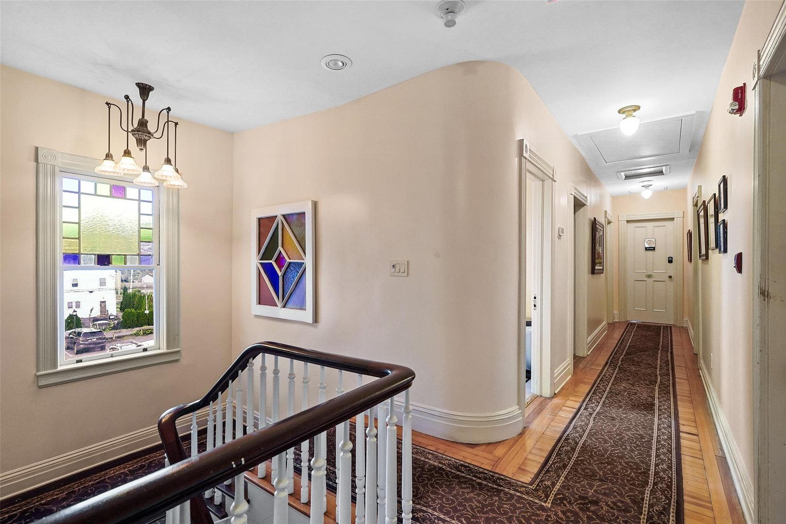 413-415 Bedford Road Photo 17