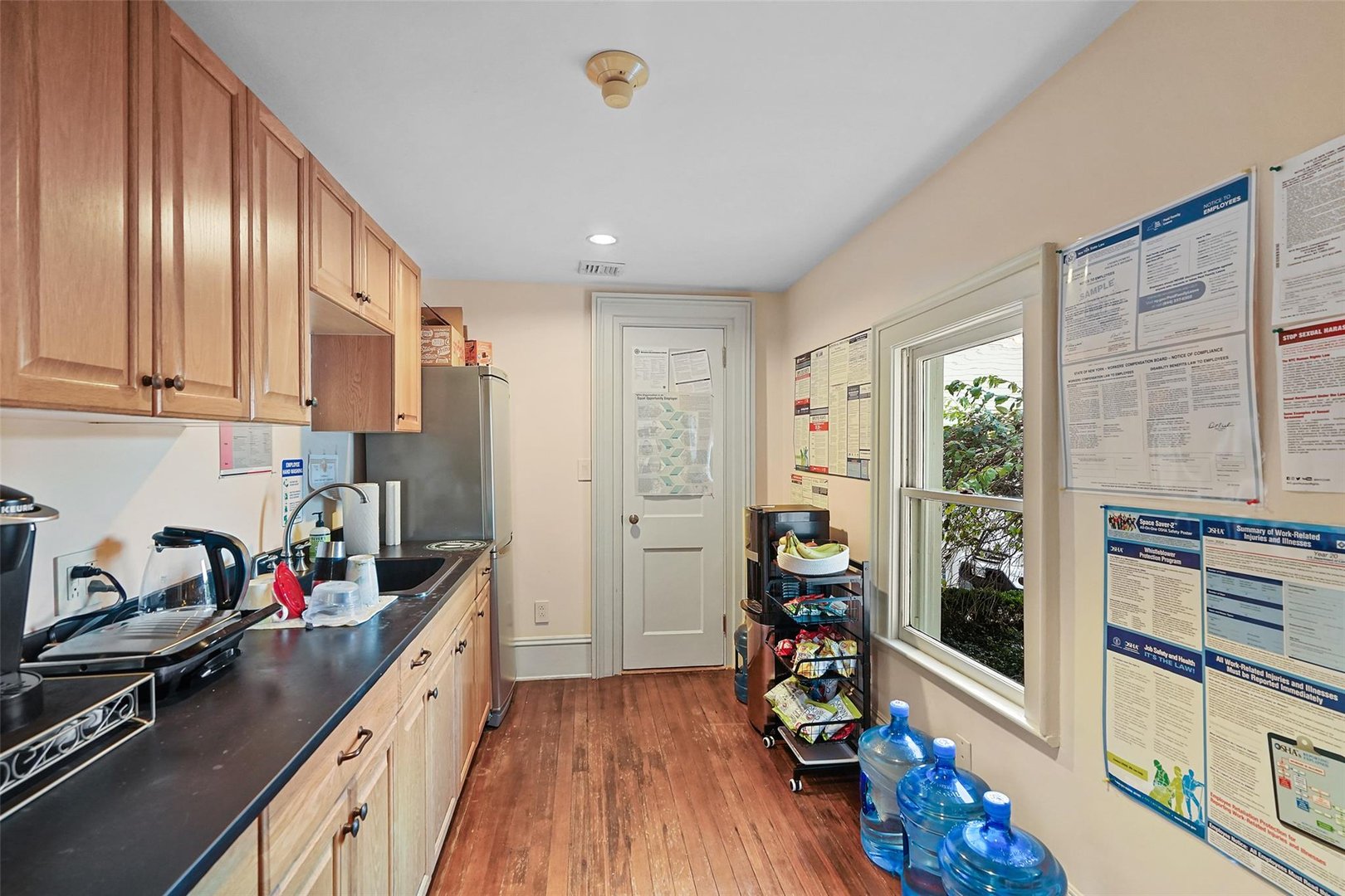 413-415 Bedford Road Photo 10