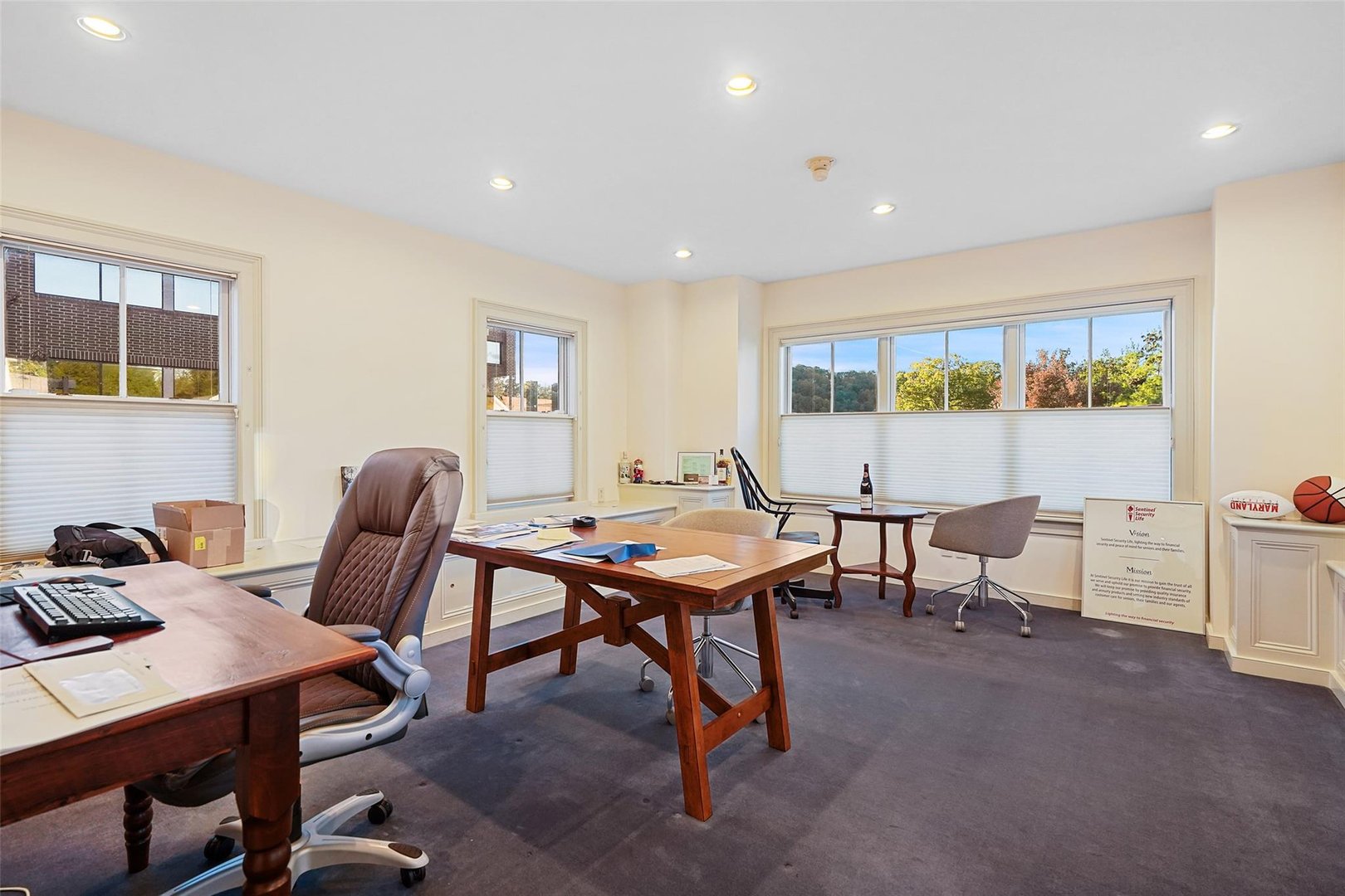 413-415 Bedford Road Photo 12