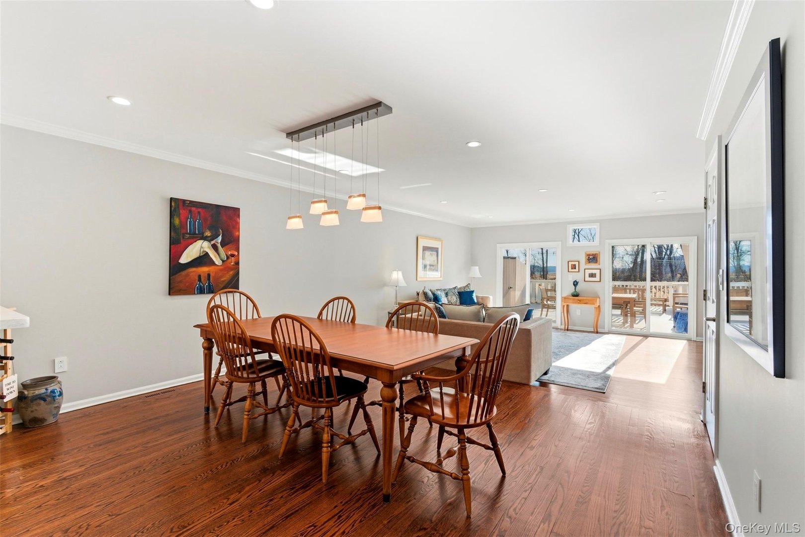 216 Gair Street Photo 4