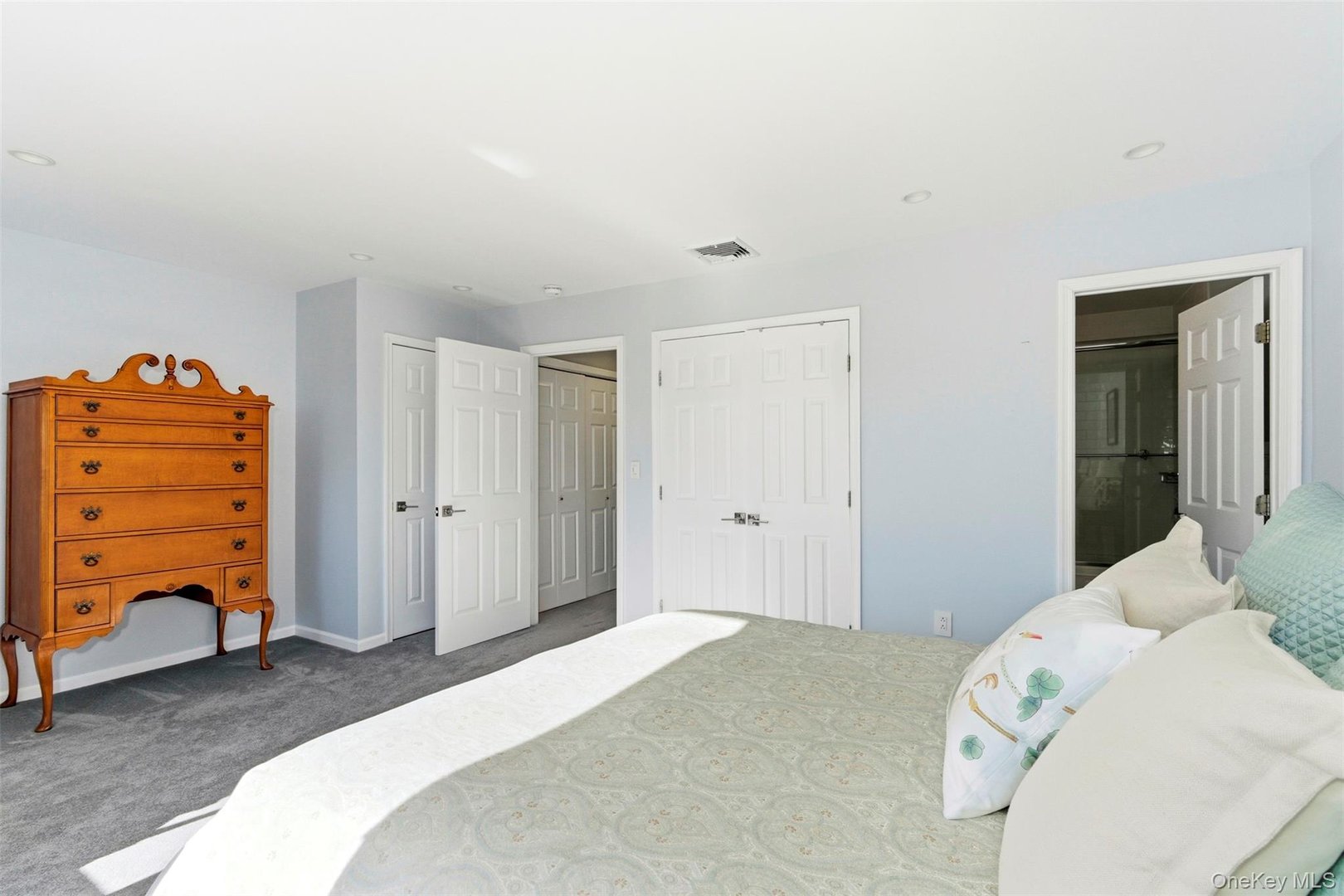 216 Gair Street Photo 18