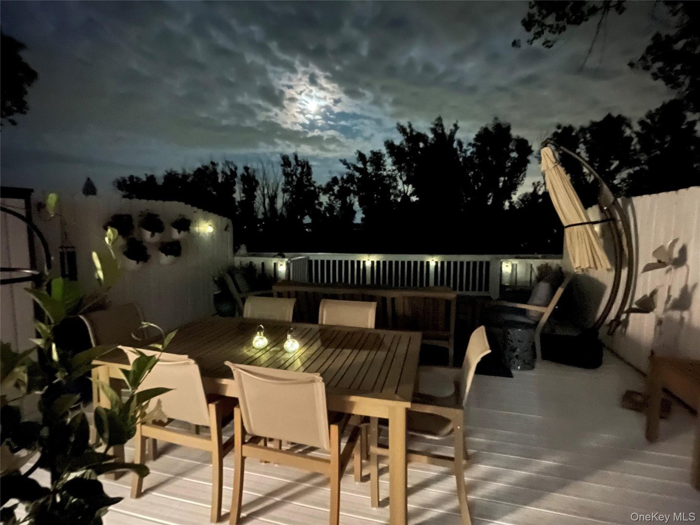 216 Gair Street Photo 26