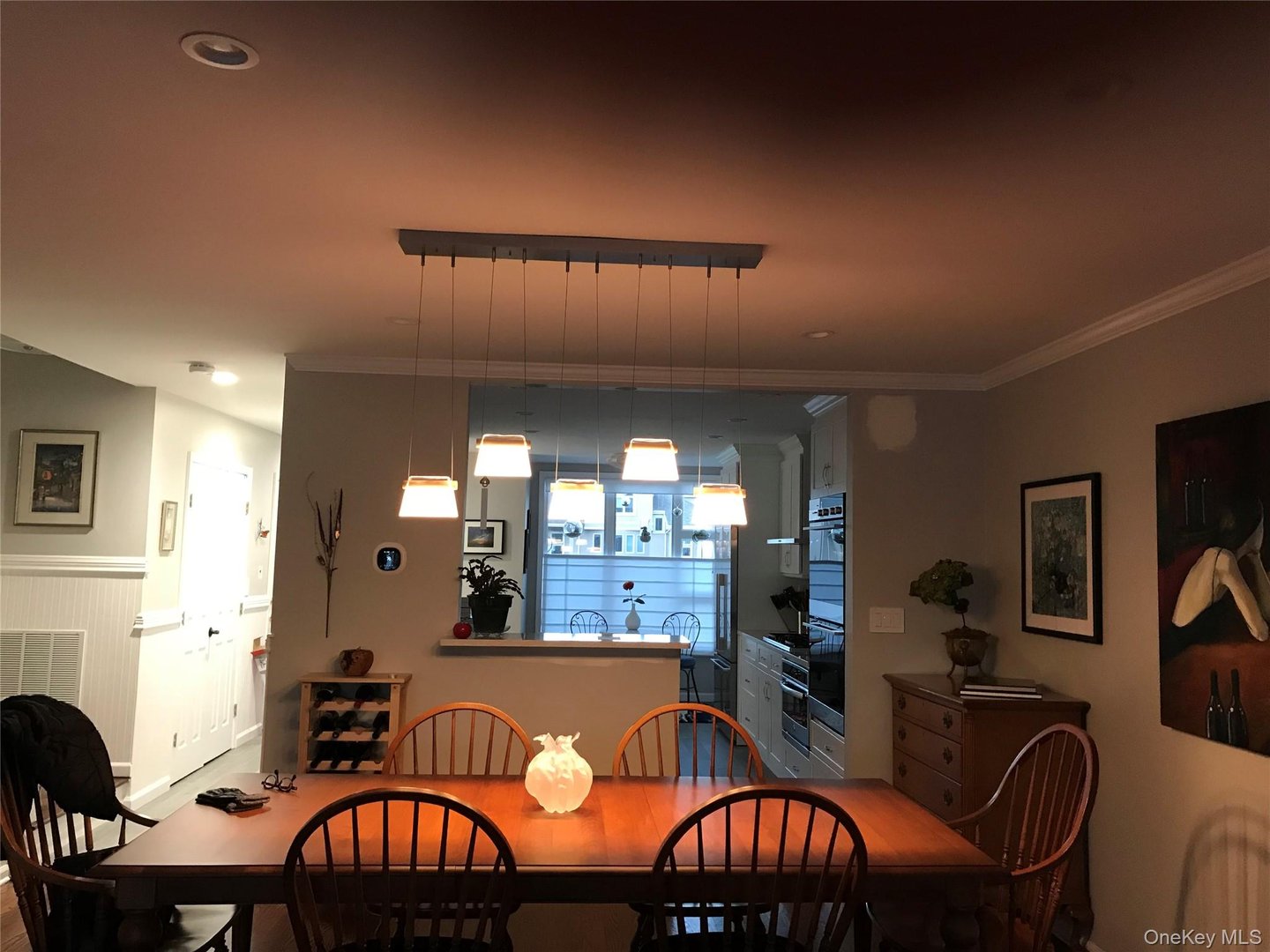 216 Gair Street Photo 6