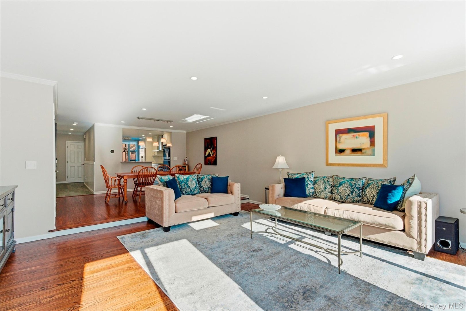 216 Gair Street Photo 3