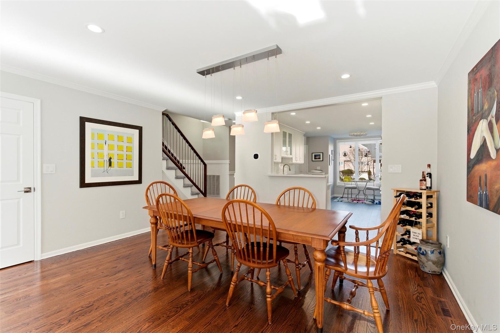 216 Gair Street Photo 5