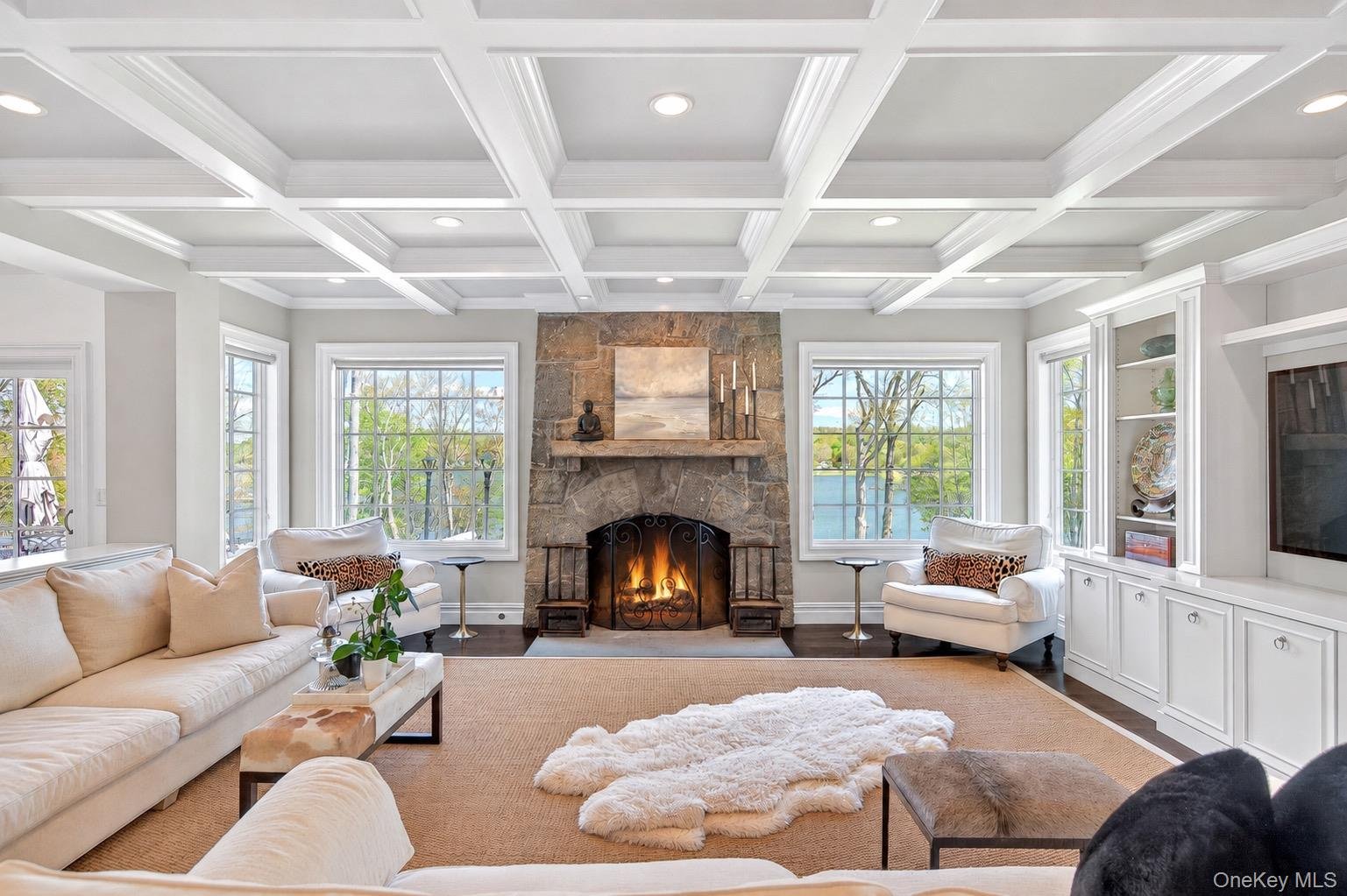 6 Brookside Lane Photo 6
