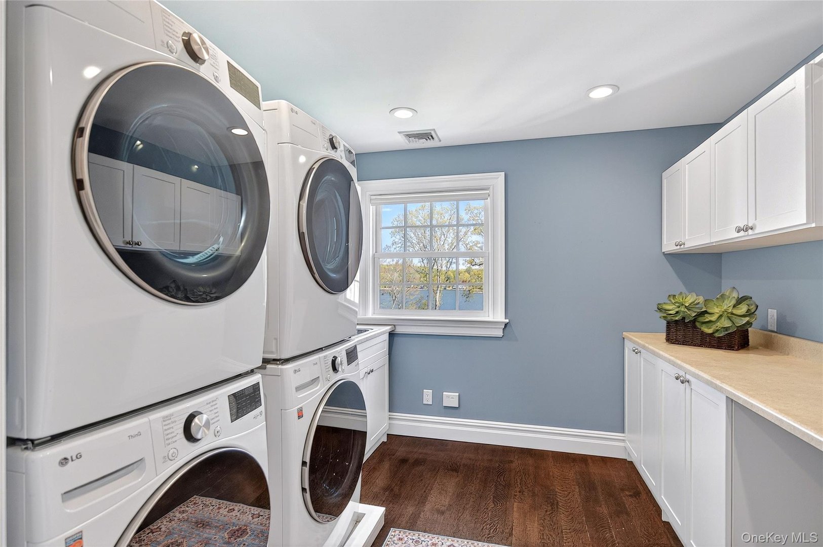 6 Brookside Lane Photo 17