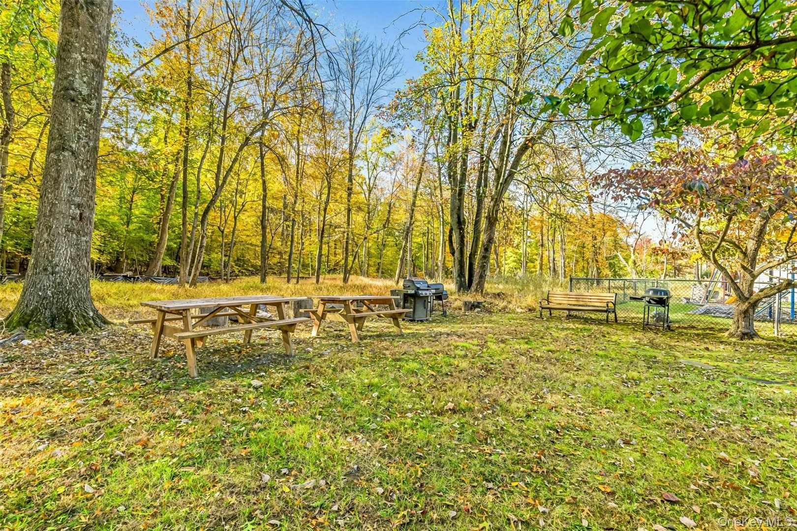 25 Old Jackson Avenue Photo 2