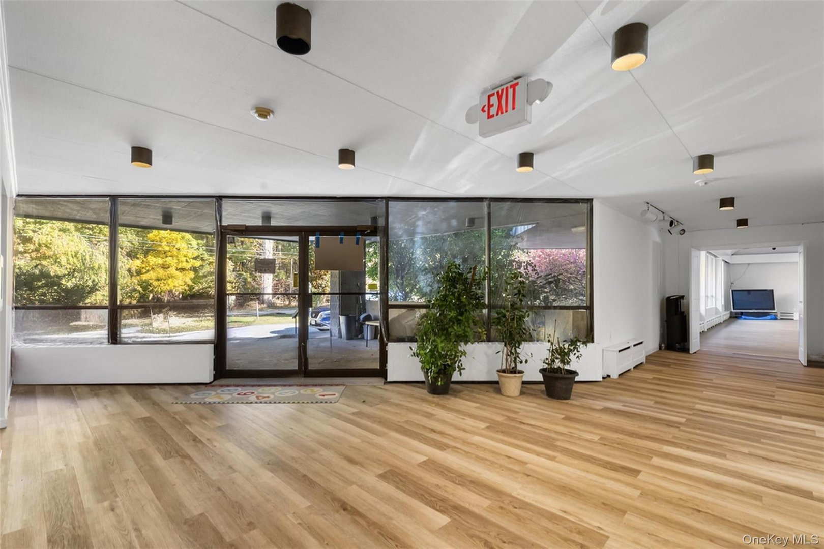 25 Old Jackson Avenue Photo 6