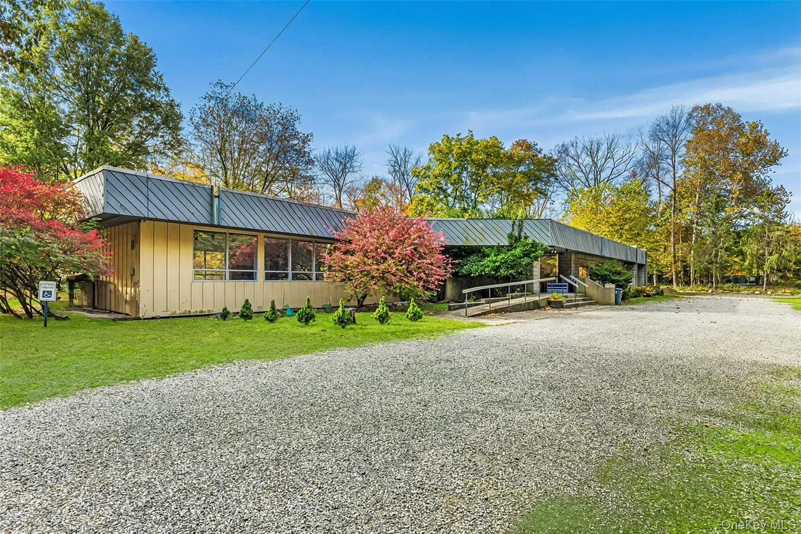 25 Old Jackson Avenue Photo 1