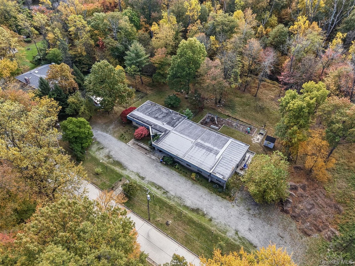 25 Old Jackson Avenue Photo 43