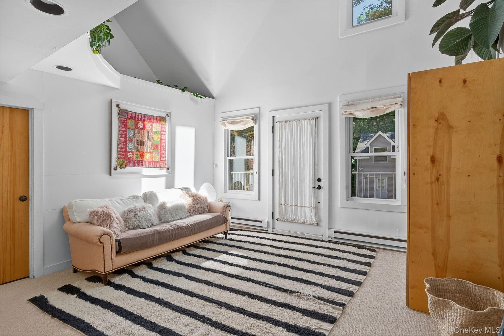 1739 Ny-214 Photo 30