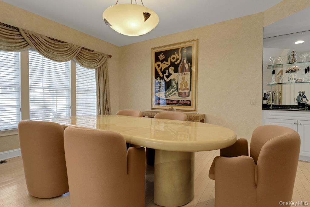 22 Birdsall Farm Drive Photo 7