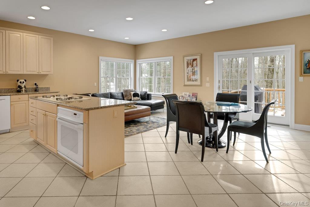 22 Birdsall Farm Drive Photo 14