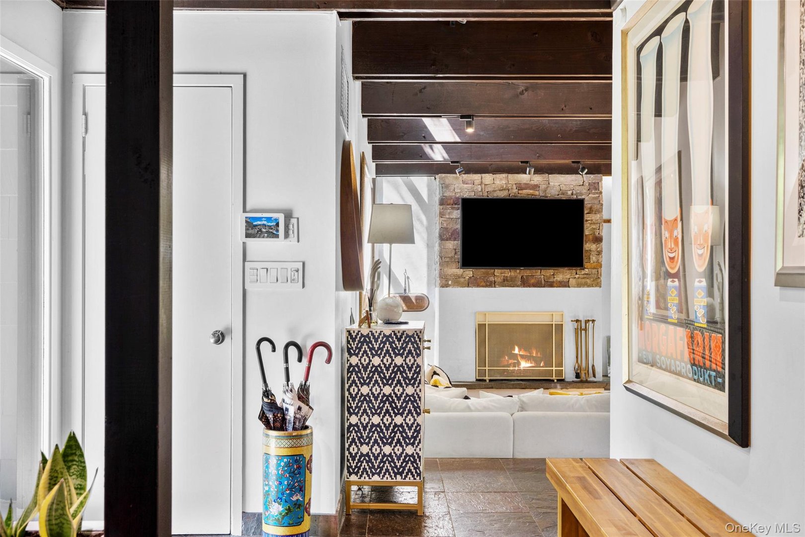 14 Leatherstocking Lane Photo 5